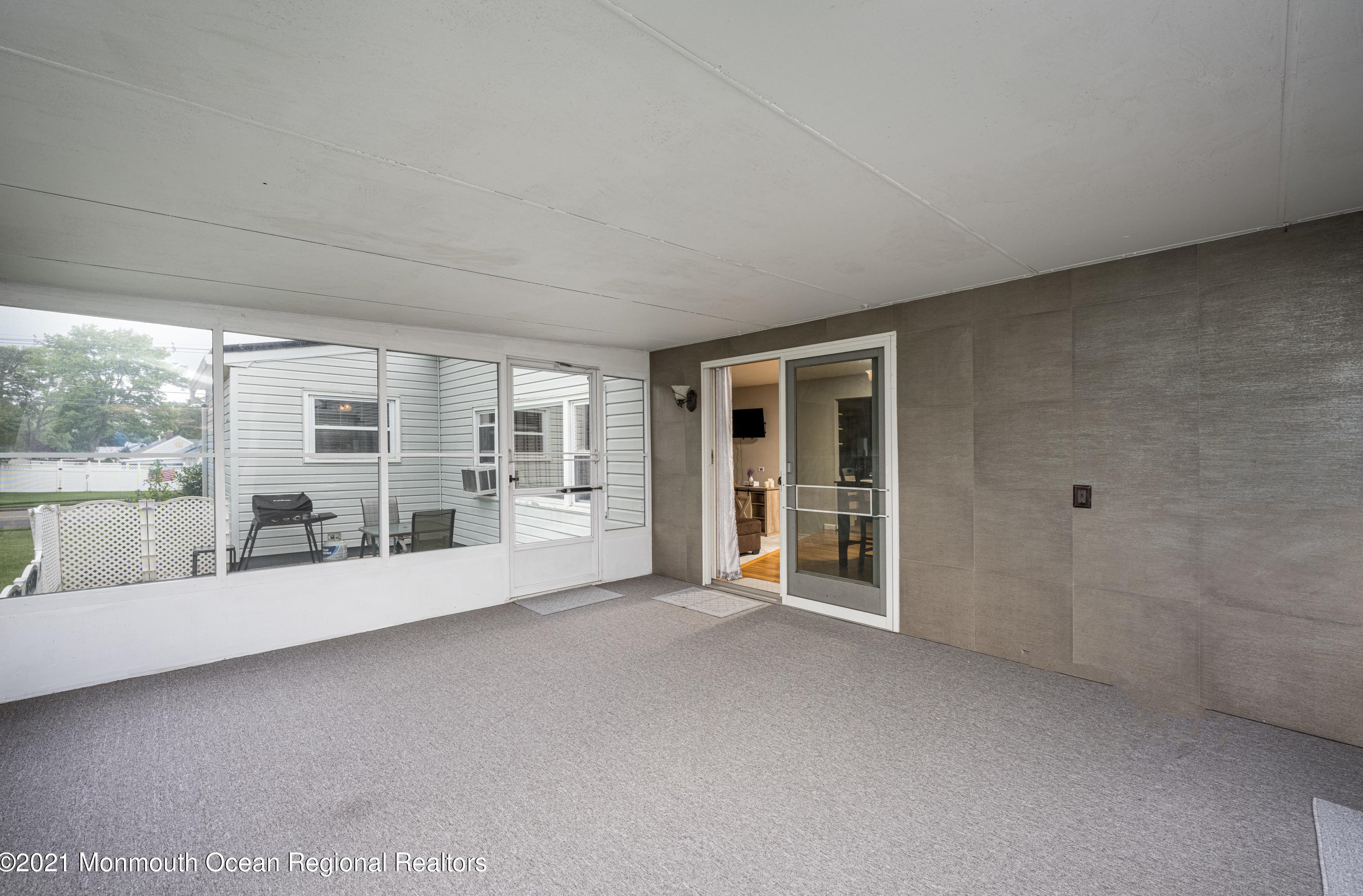 1067 Crystal Dr, Toms River NJ  08753-3823 exterior