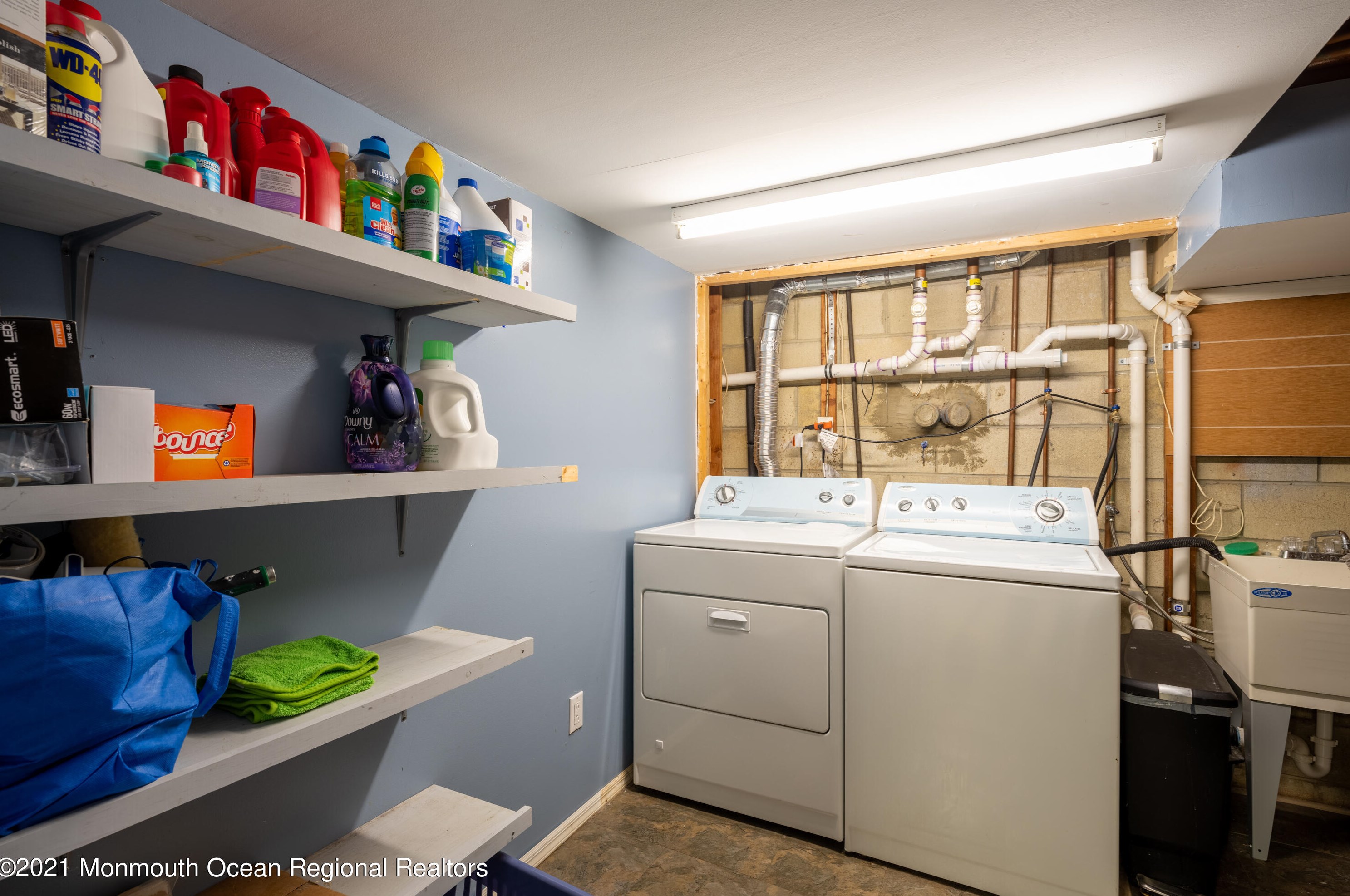 1067 Crystal Dr, Toms River NJ  08753-3823 exterior