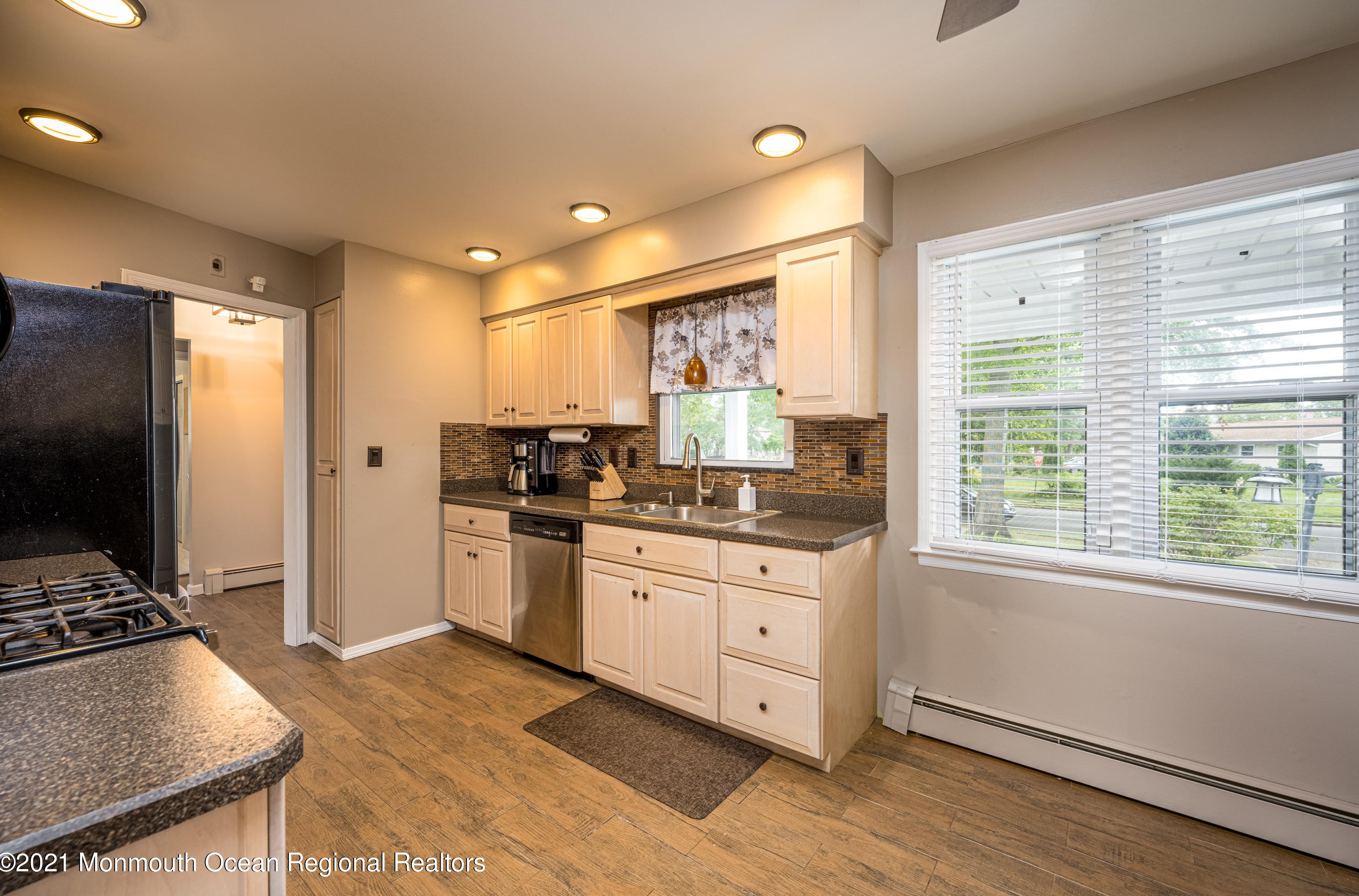 1067 Crystal Dr, Toms River NJ  08753-3823 exterior