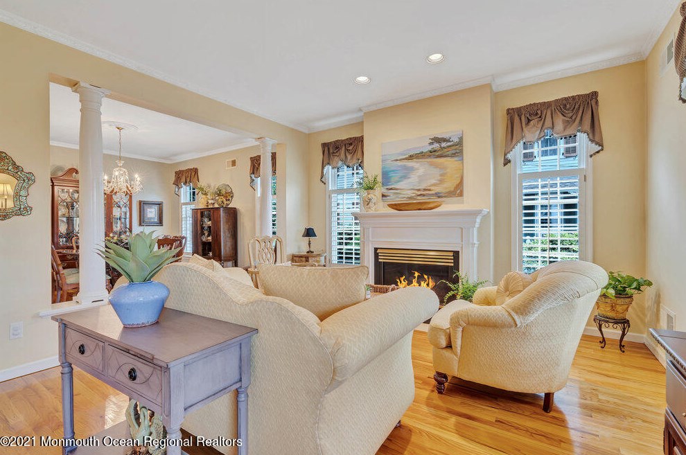 39 Church St, Wall Township NJ  08736-3430 exterior