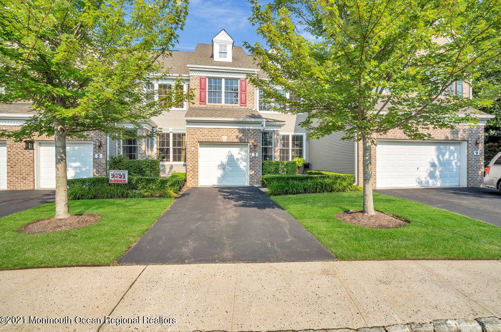 7 Demarest Dr, Manalapan Township, NJ 07726 MLS 22124320 Coldwell