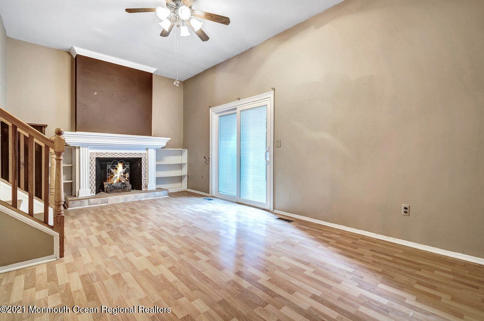 33 Shady Ln, Hardyston NJ  07419-9776 exterior