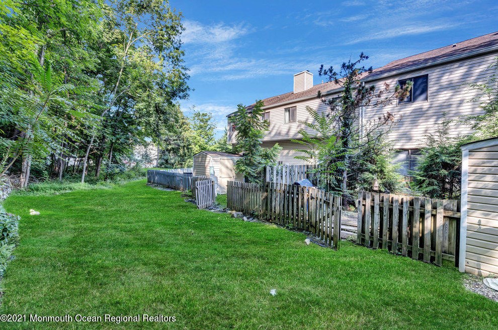 33 Shady Ln, Hardyston NJ  07419-9776 exterior