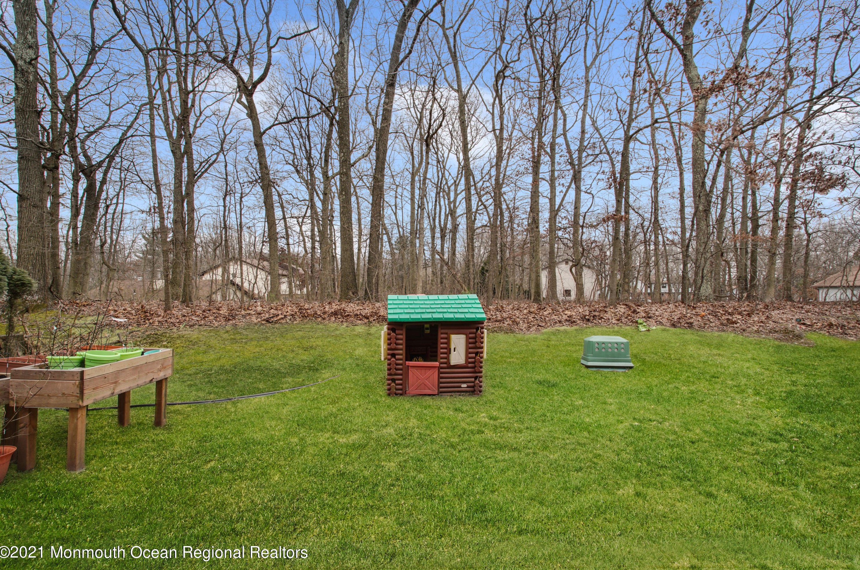 14 Pheasant Pl, Wall Township NJ  07731-2046 exterior