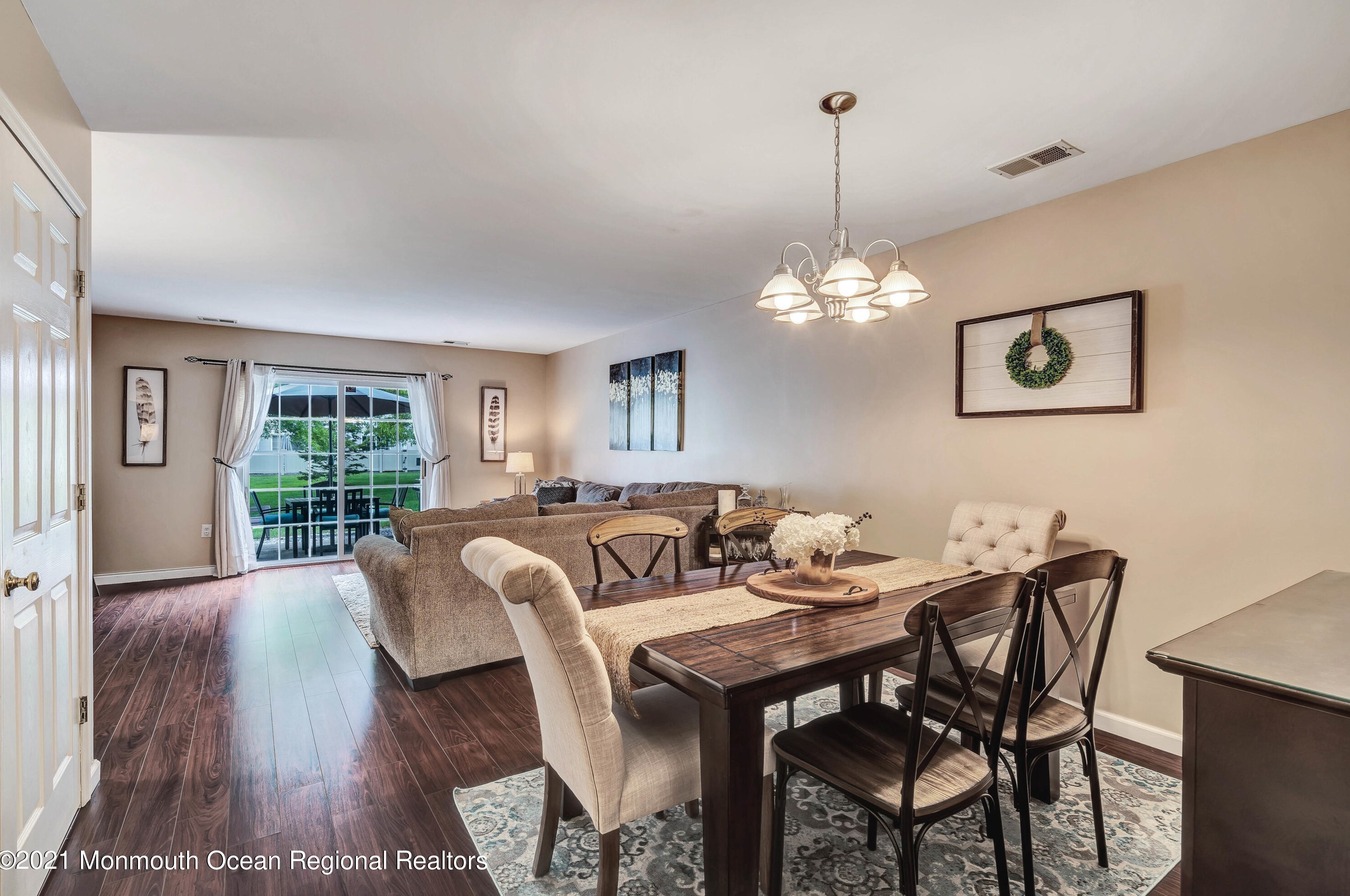 108 Wood Duck Ct, East Freehold NJ 07728-9522 exterior