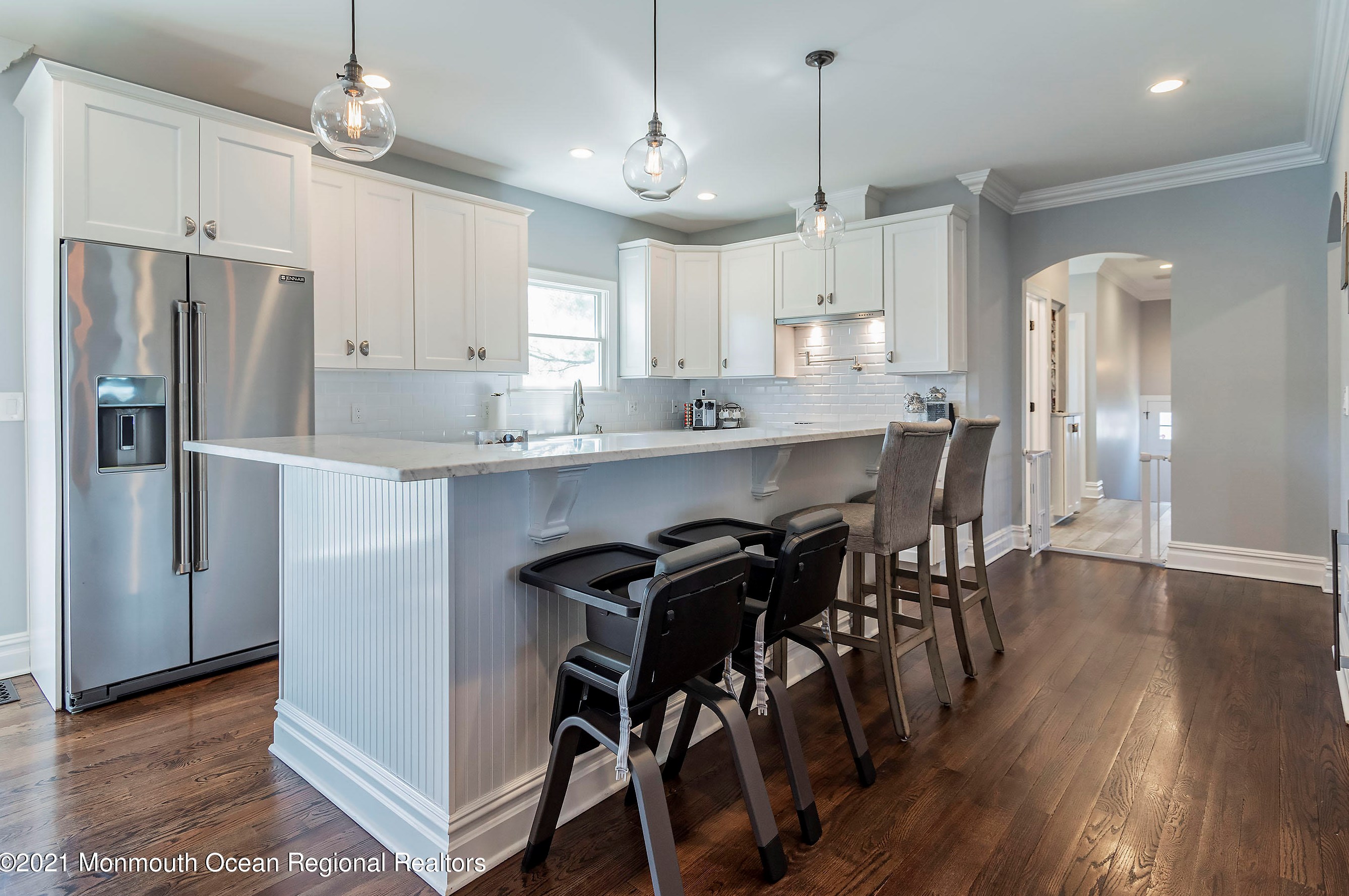 30 Asbury Ave, Oceanport NJ  07757-1365 exterior