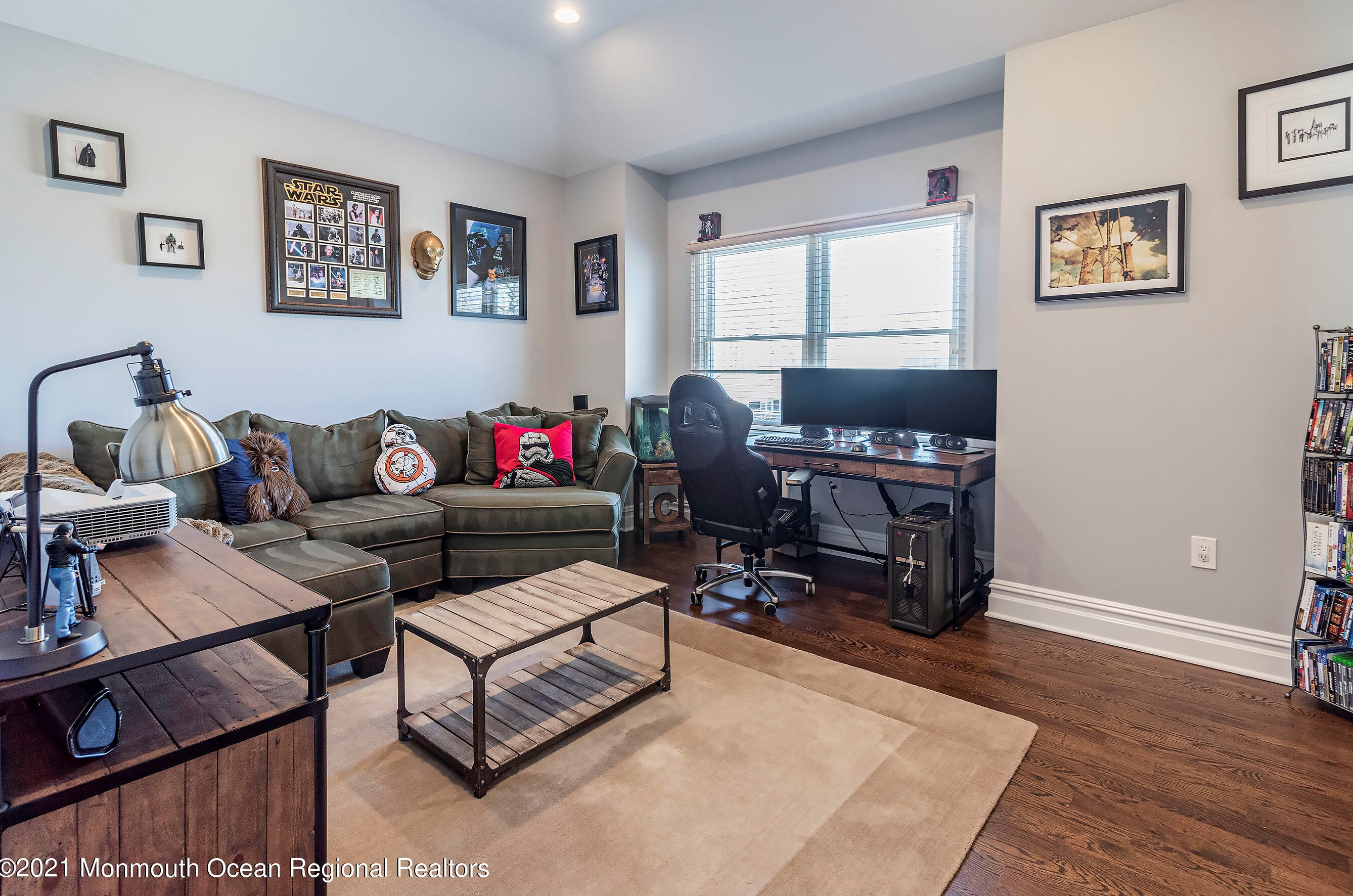 30 Asbury Ave, Oceanport NJ  07757-1365 exterior