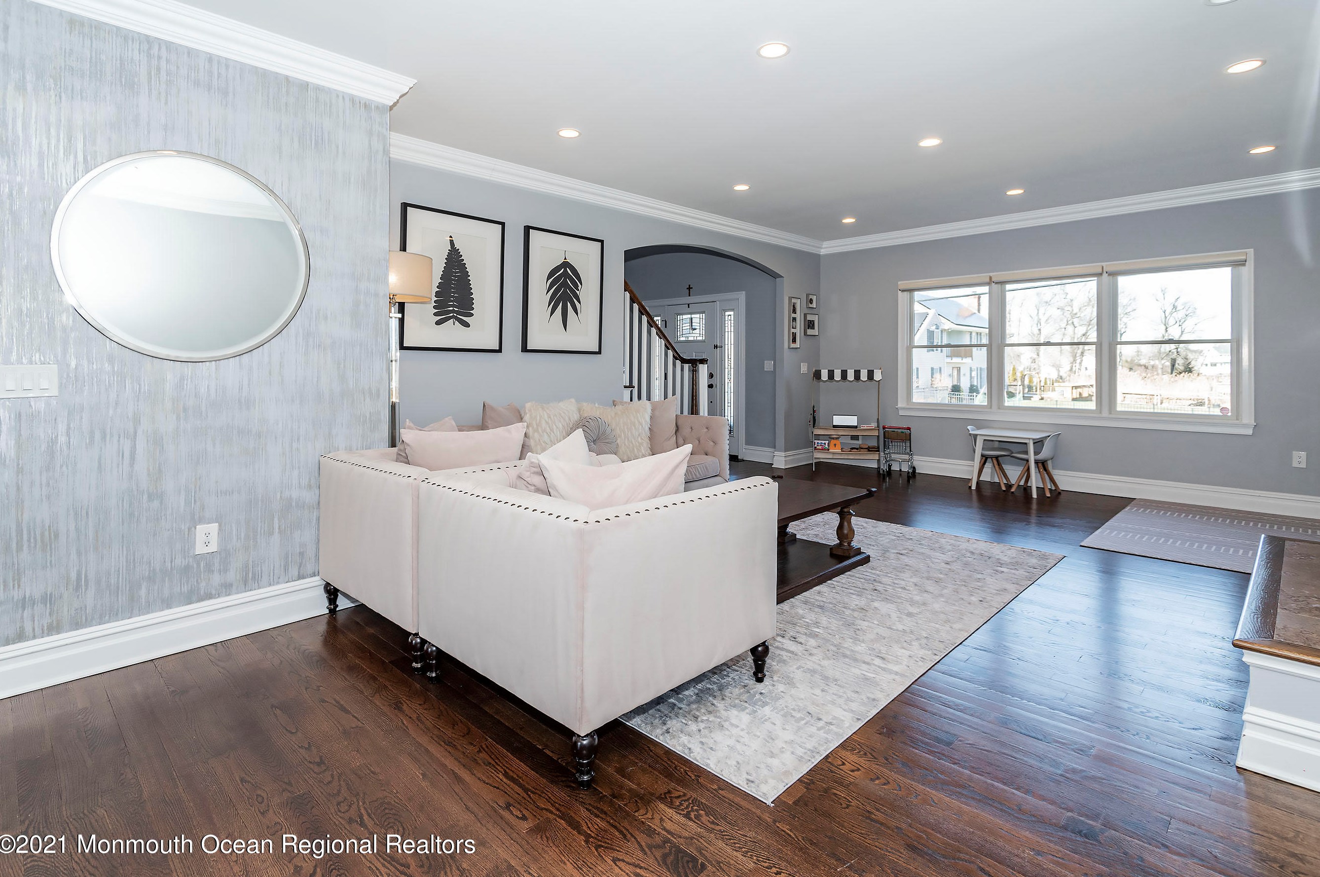 30 Asbury Ave, Oceanport NJ  07757-1365 exterior