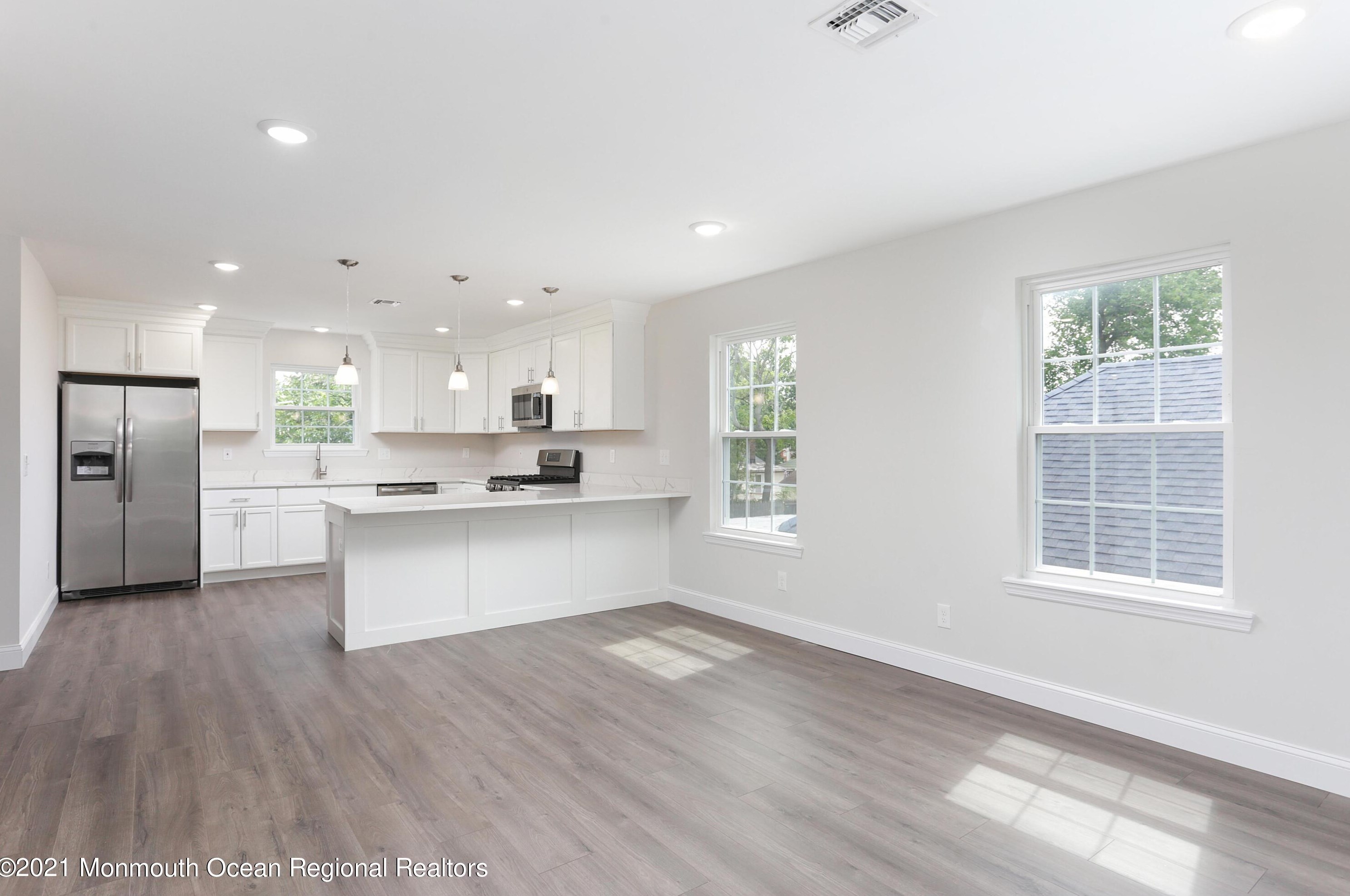 226 Twilight Ave, Ideal Beach NJ  07734-1960 exterior