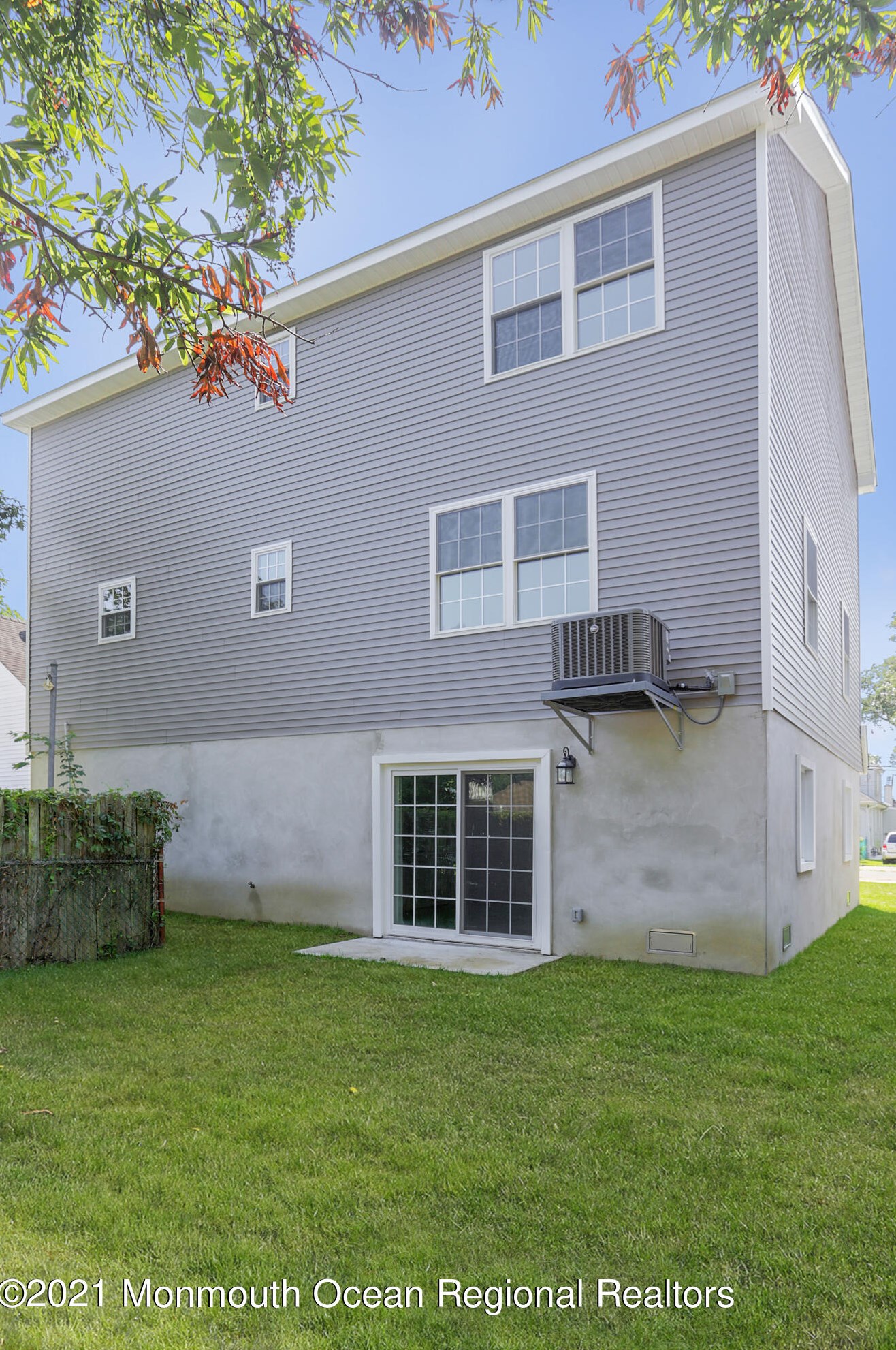 226 Twilight Ave, Ideal Beach NJ  07734-1960 exterior