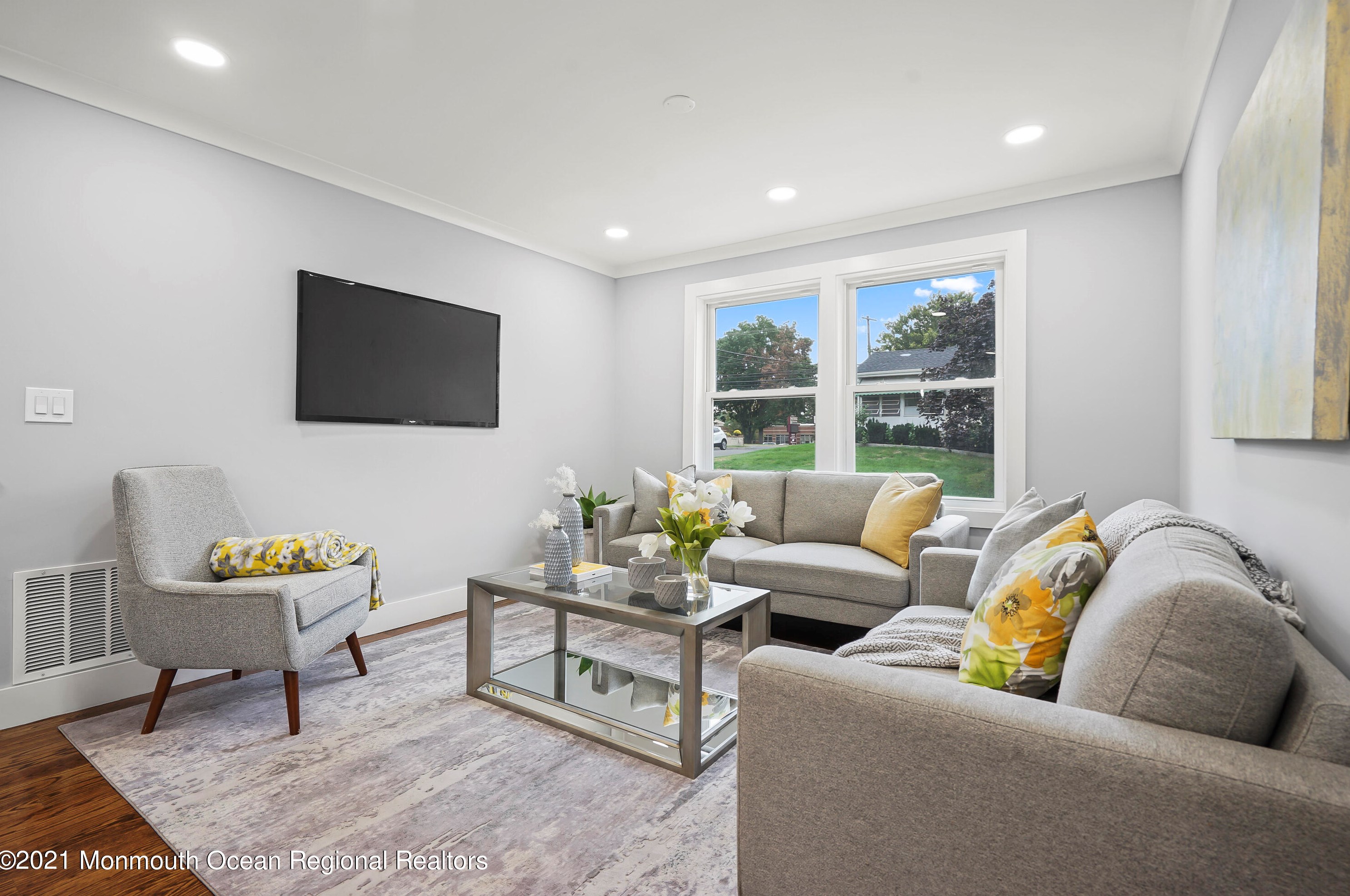 4 4th St, Matawan NJ  07747-2316 exterior