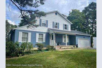 1840 Perth Amboy Avenue - Photo 1
