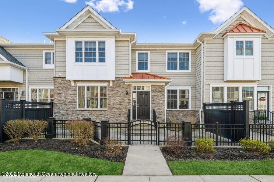9 Carriage Gate Dr, Little Silver, NJ 07739 MLS 22201560 9 Carriage Gate Dr, Little Silver, NJ 07739 MLS 22201560