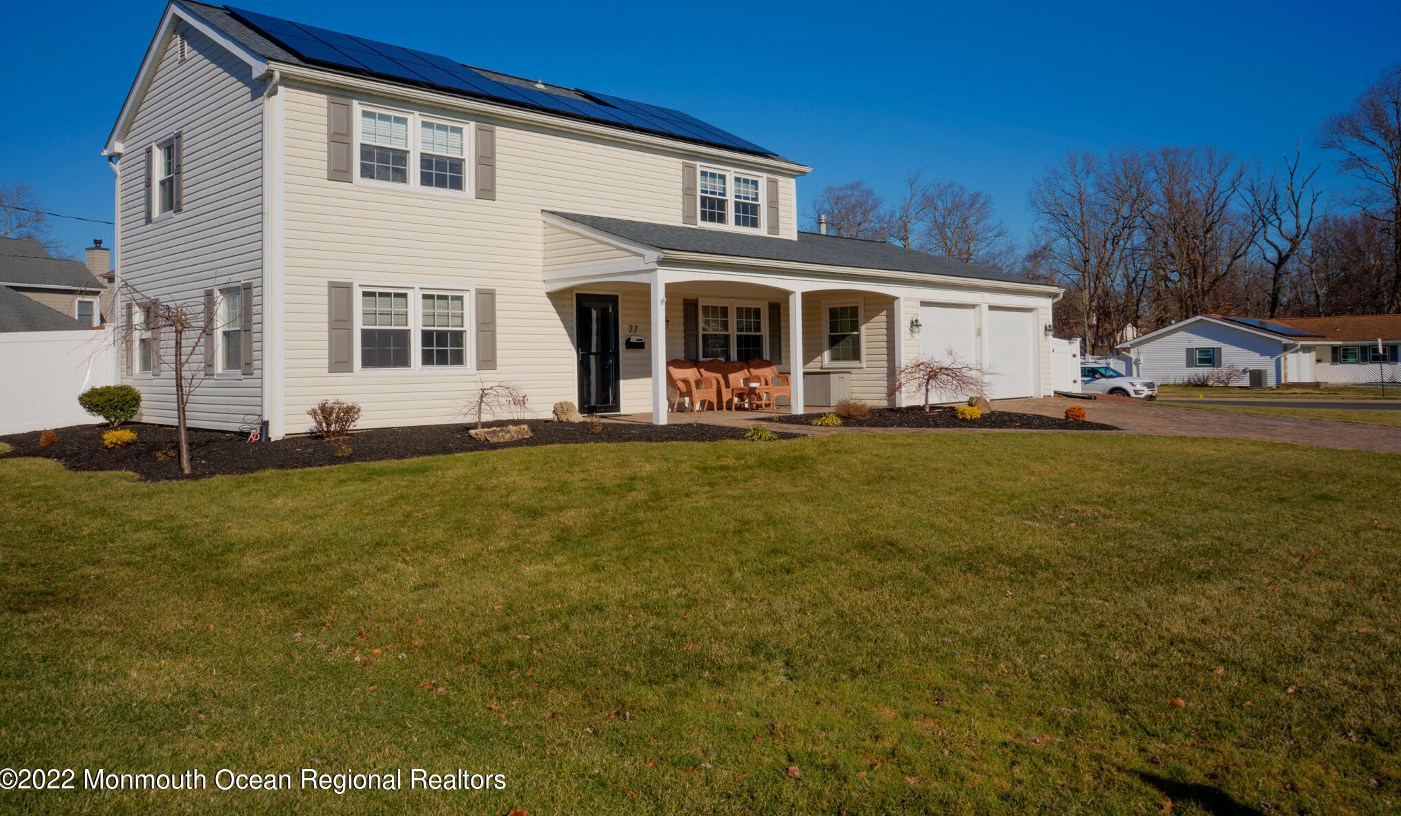 77 Bechstein Dr, Matawan NJ  07747-2331 exterior