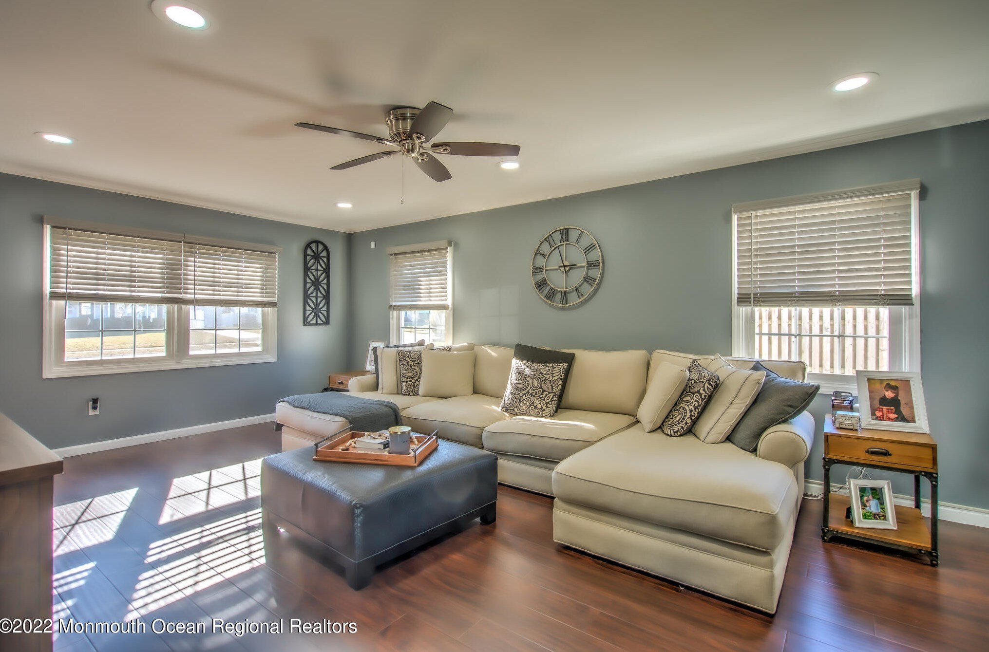 77 Bechstein Dr, Matawan NJ  07747-2331 exterior