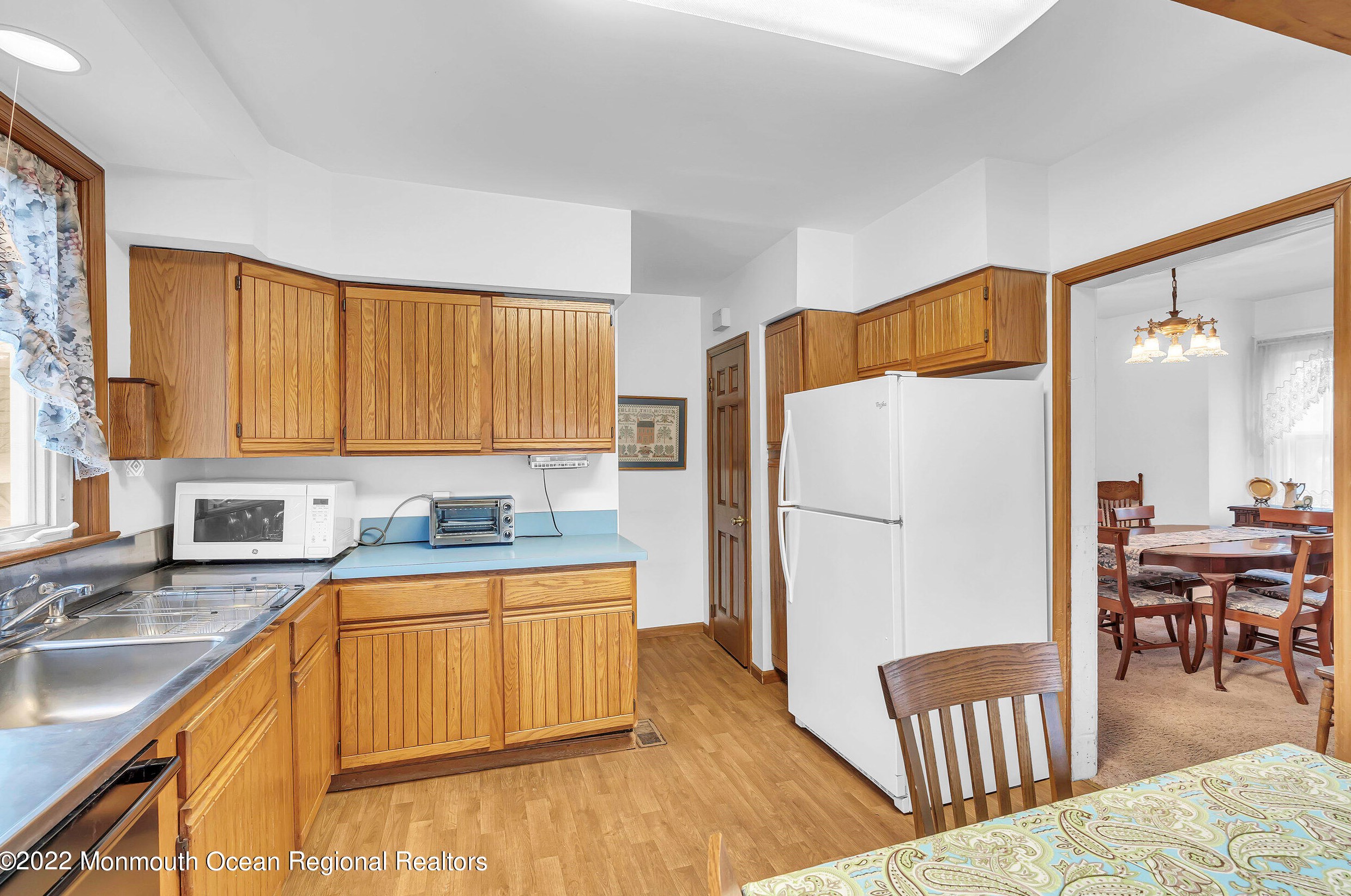10 Gateway, Toms River NJ  08753-6611 exterior