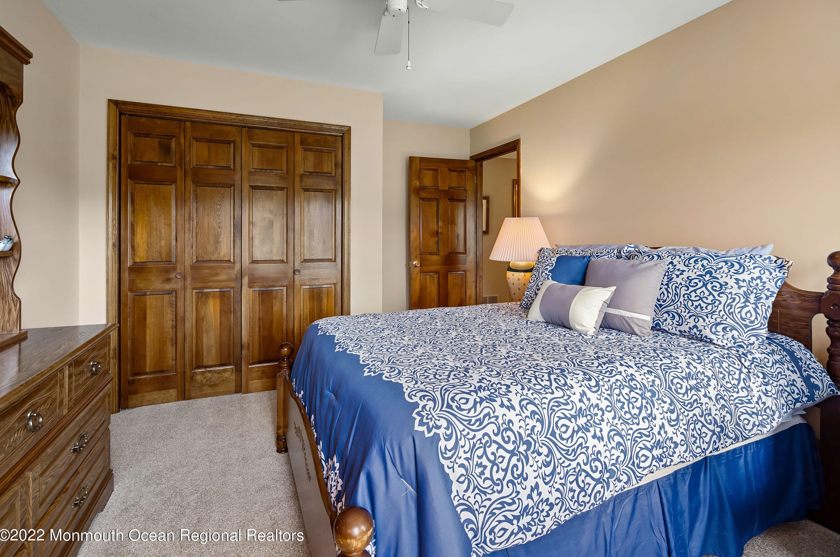 700 Michael Dr, Toms River NJ 08753-5687 exterior