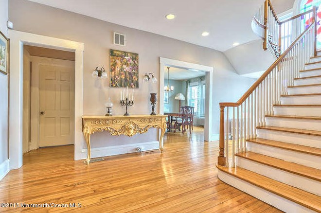 613 Bayside Ave, Beachwood NJ  08722-4109 exterior