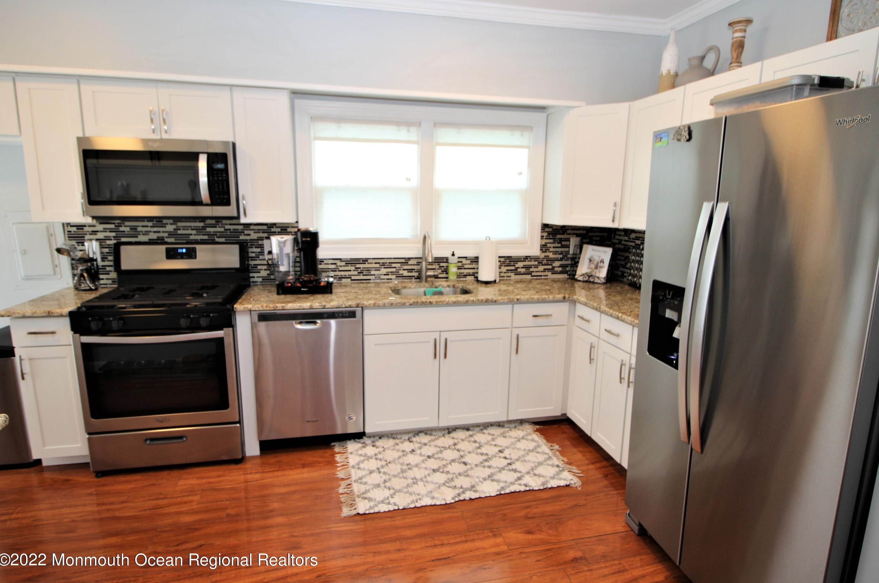 45 Woodland Ave, Ideal Beach NJ  07734-1641 exterior