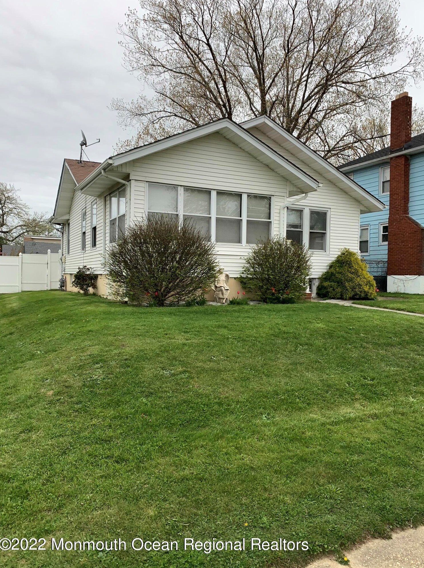 400 Atkins Ave, Wall Township NJ  07753-5108 exterior