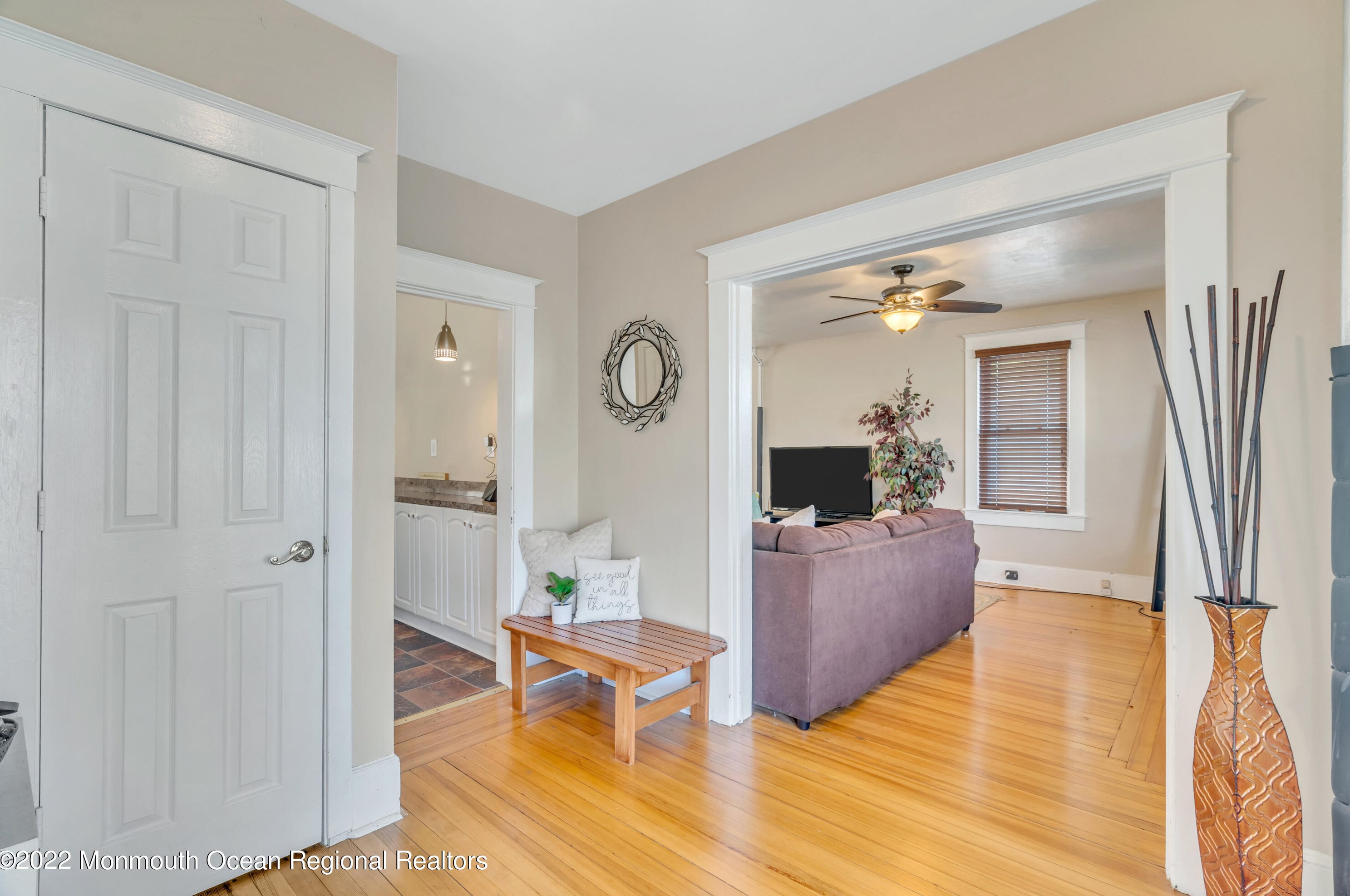 160 Broad St, Matawan NJ  07747-3135 exterior