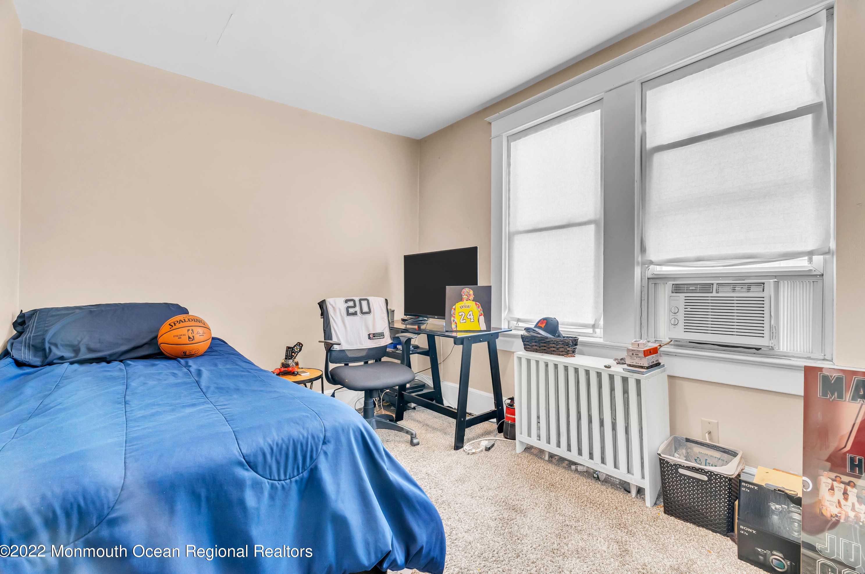 160 Broad St, Matawan NJ  07747-3135 exterior