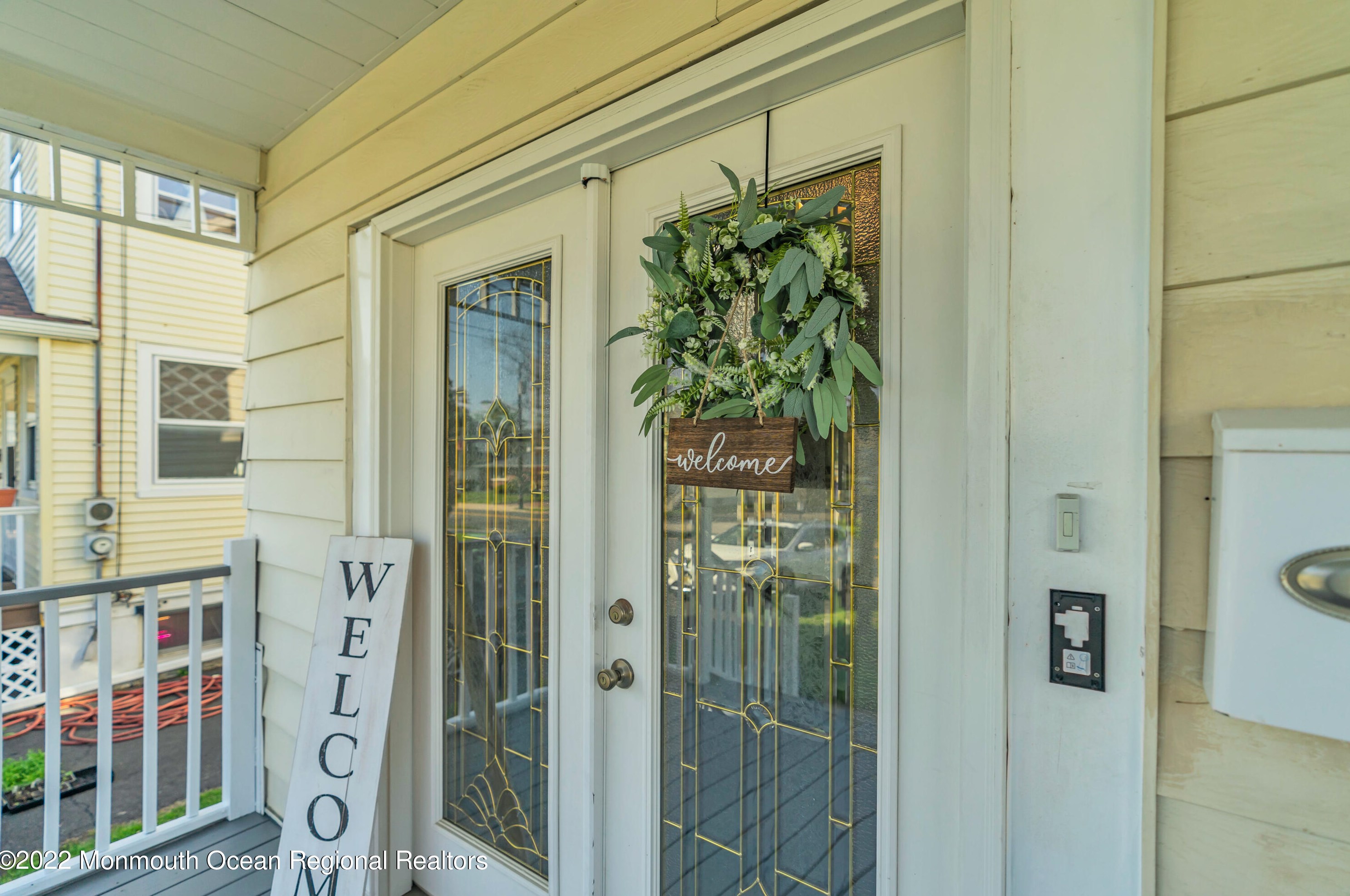 160 Broad St, Matawan NJ  07747-3135 exterior