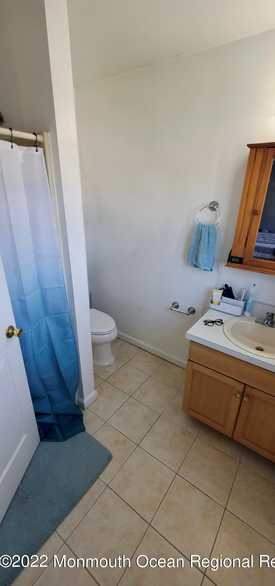 4 Dolan Ave, Matawan NJ 07747-1007 exterior