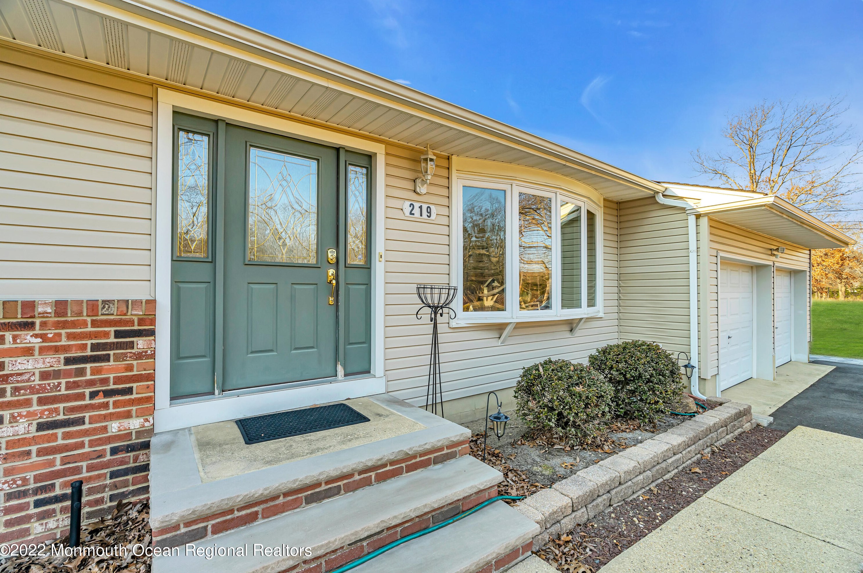 219 Manchester Ave, Toms River NJ exterior