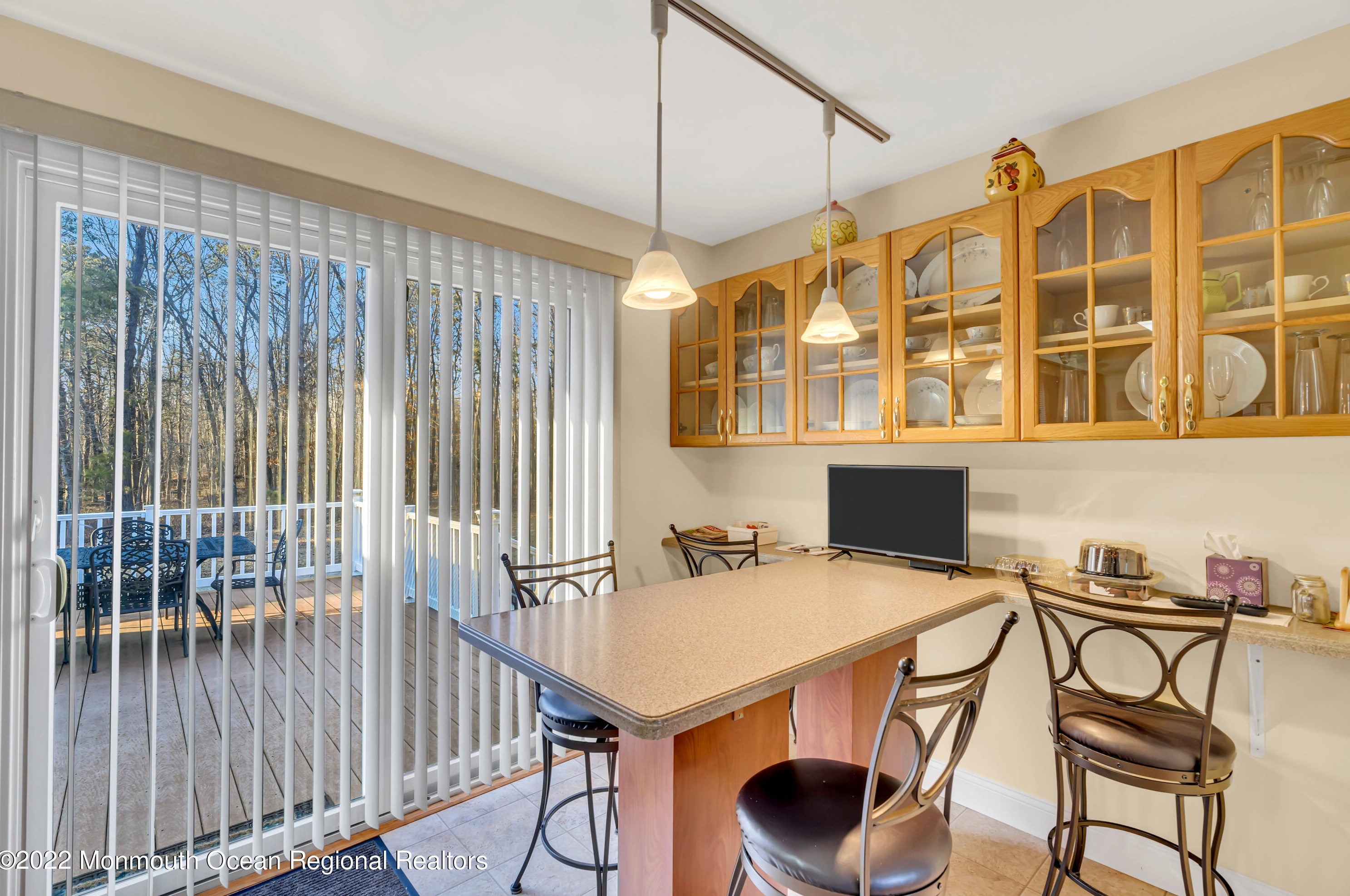 219 Manchester Ave, Toms River NJ exterior