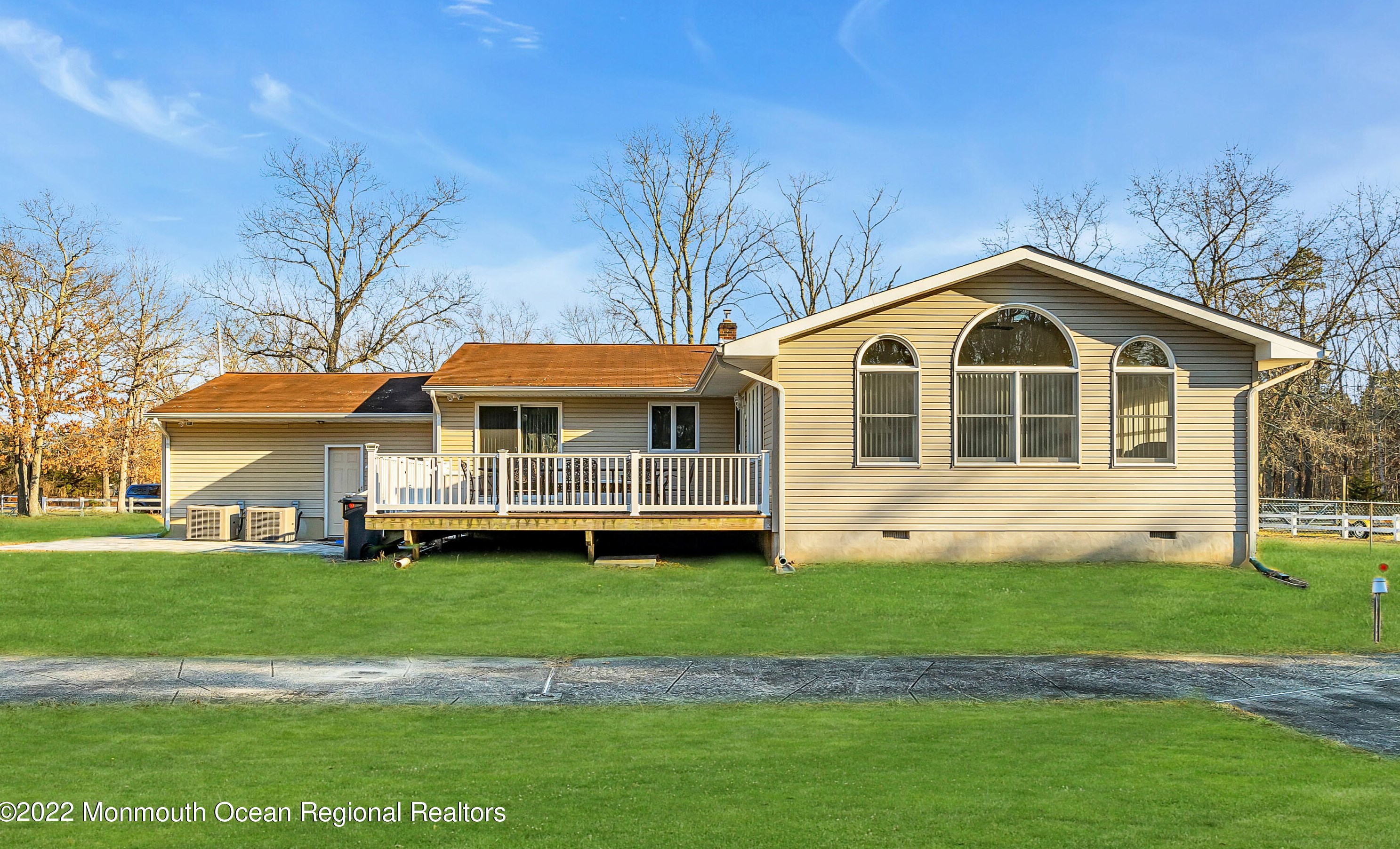 219 Manchester Ave, Toms River NJ exterior