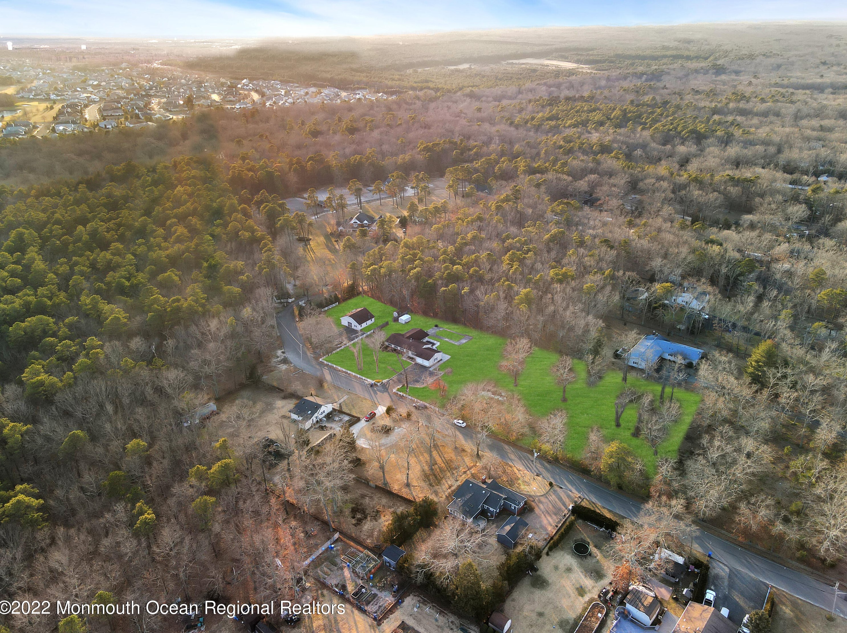 219 Manchester Ave, Toms River NJ exterior