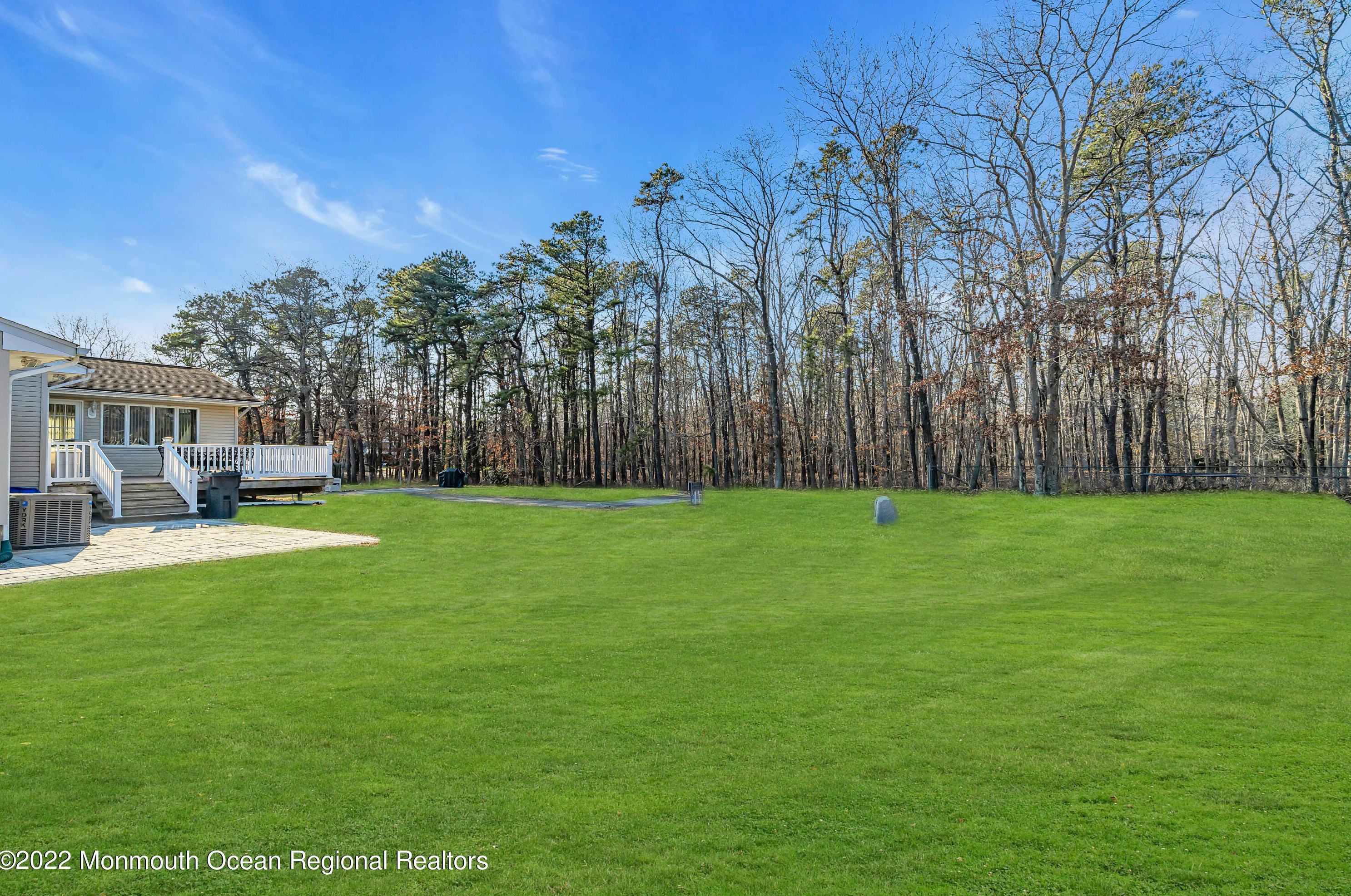 219 Manchester Ave, Toms River NJ exterior