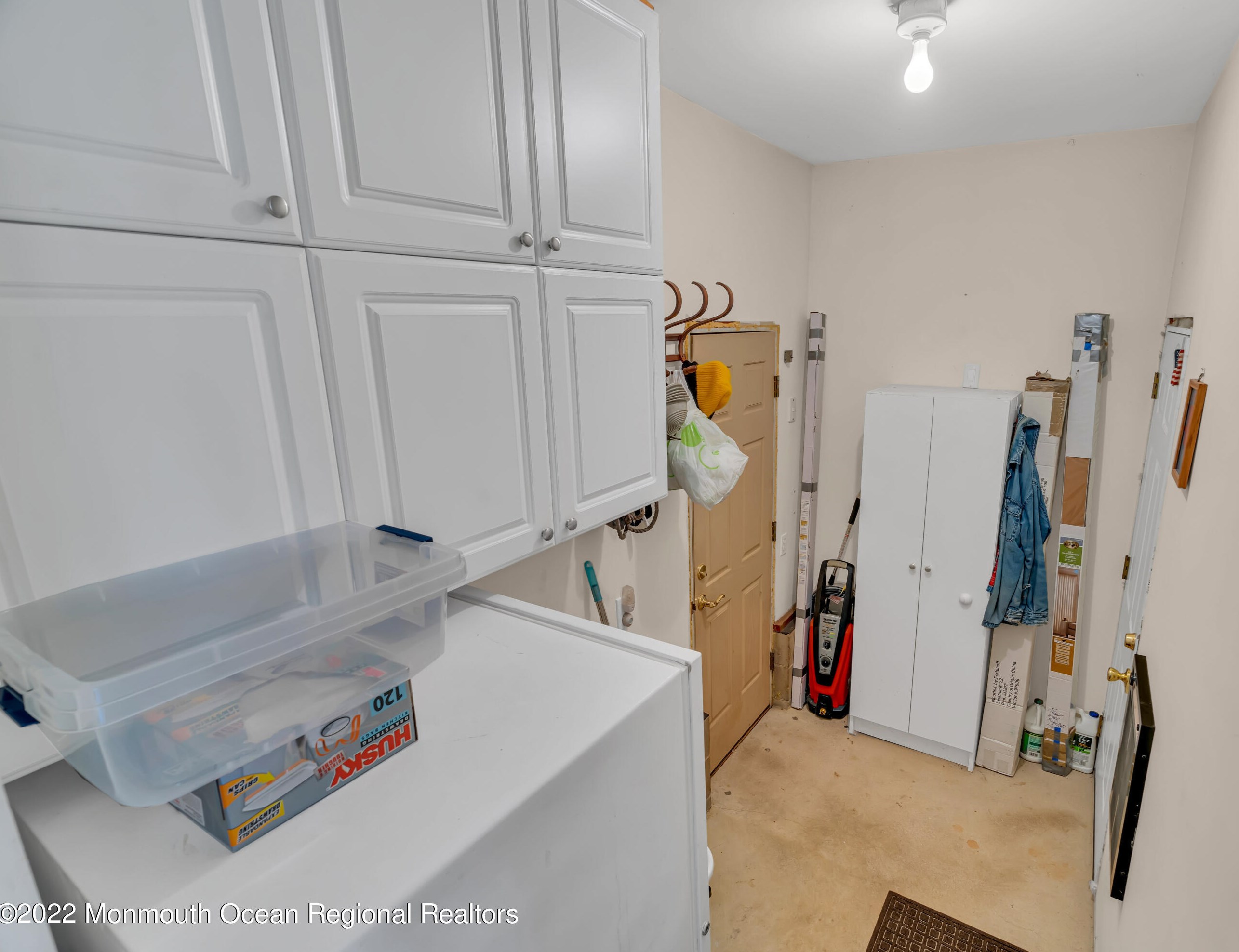 219 Manchester Ave, Toms River NJ exterior