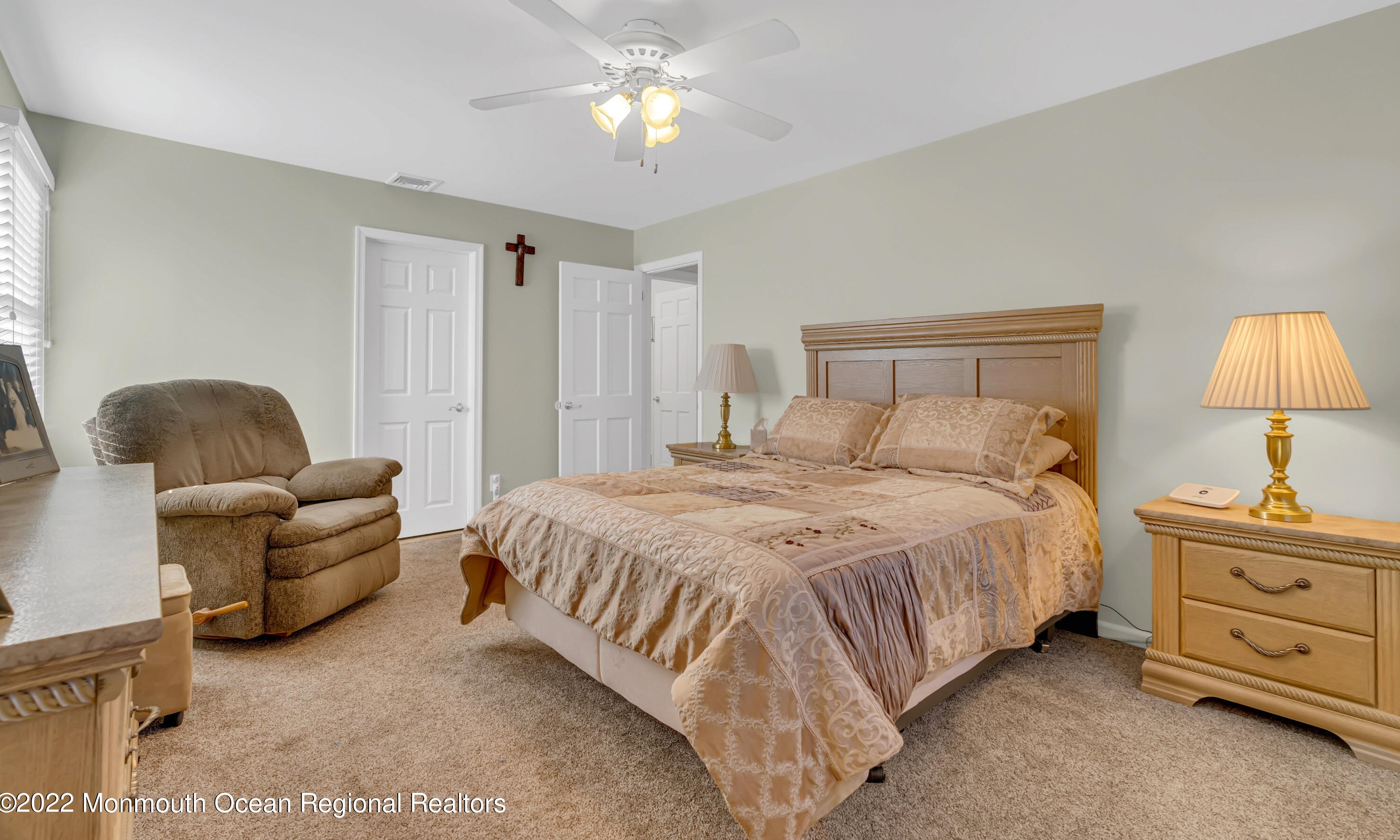 219 Manchester Ave, Toms River NJ exterior