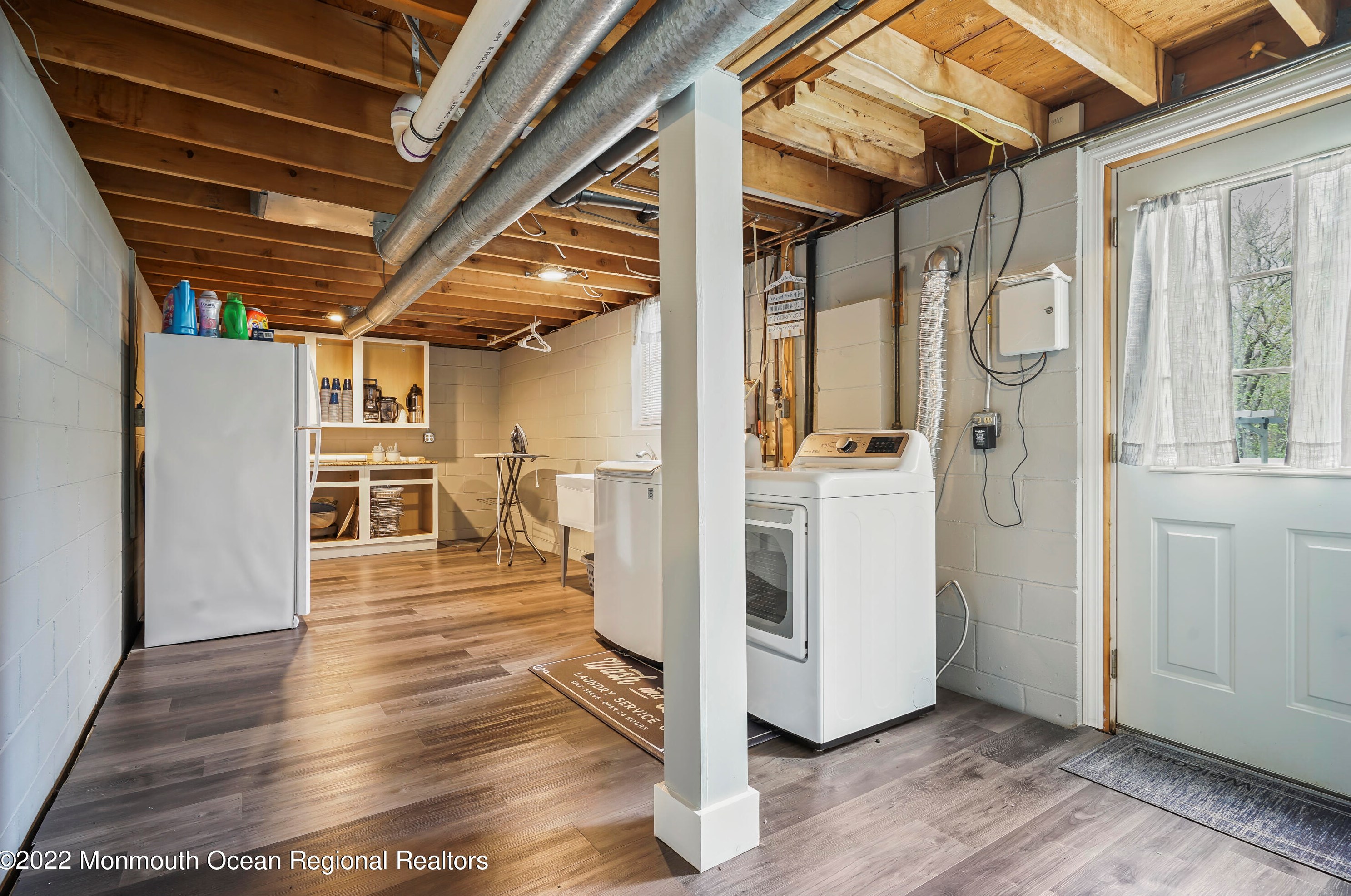 23 Mcfadden Dr, Monroe Twp NJ 08831-2416 exterior