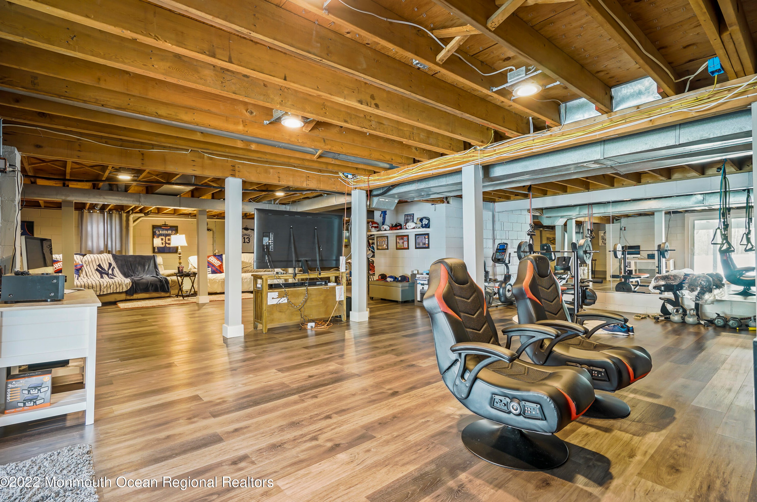 23 Mcfadden Dr, Monroe Twp NJ 08831-2416 exterior