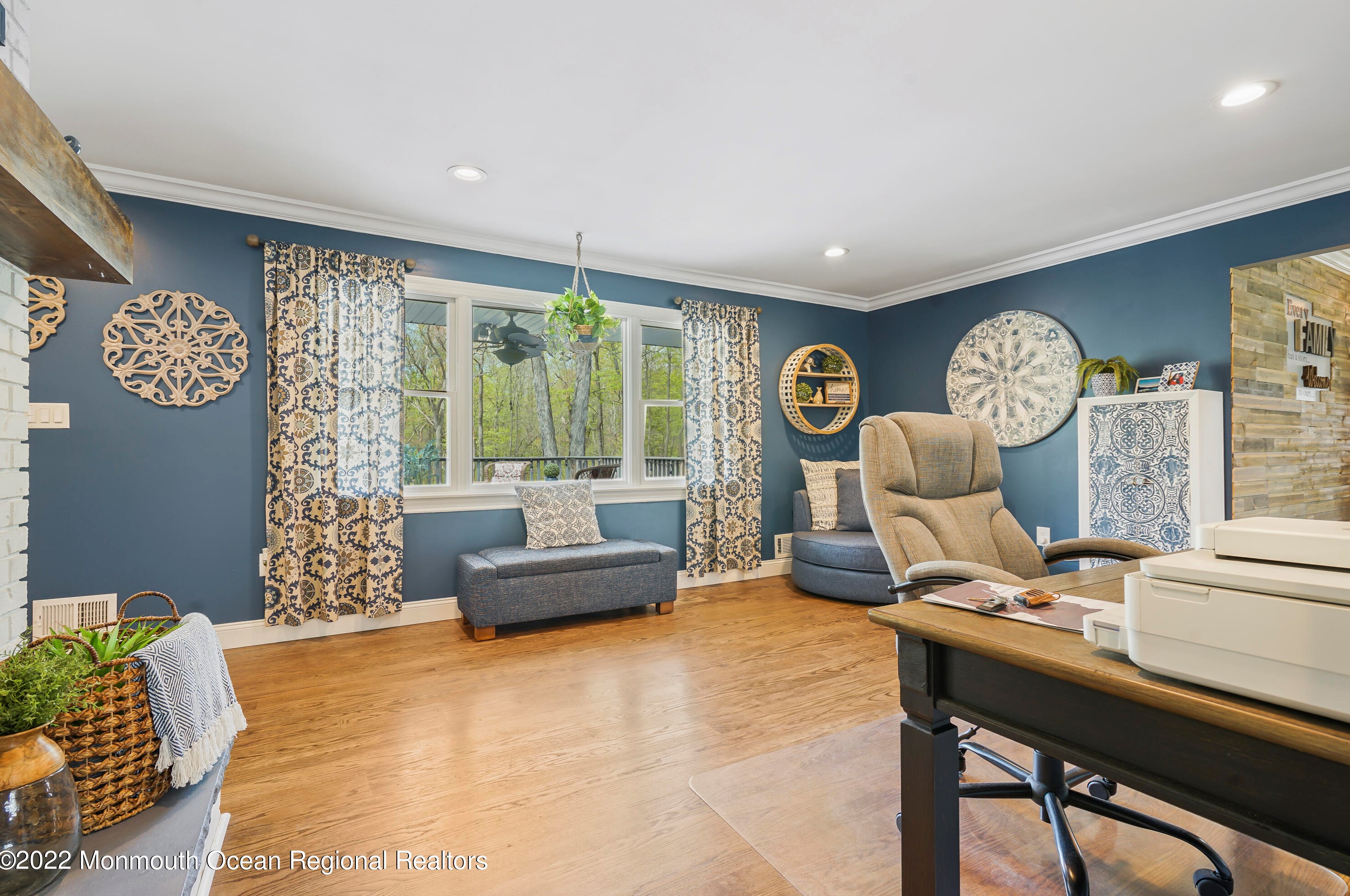 23 Mcfadden Dr, Monroe Twp NJ 08831-2416 exterior