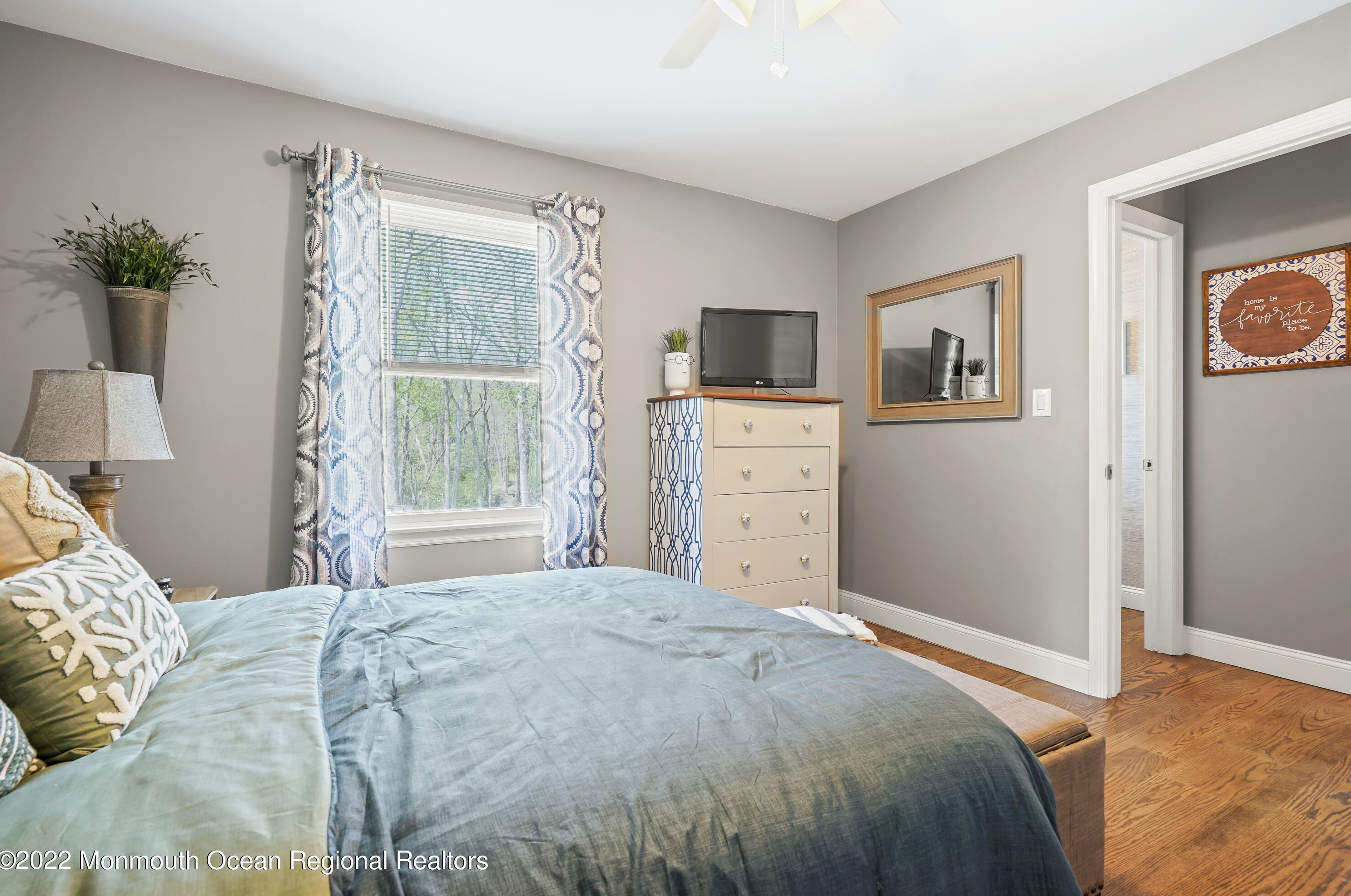 23 Mcfadden Dr, Monroe Twp NJ 08831-2416 exterior