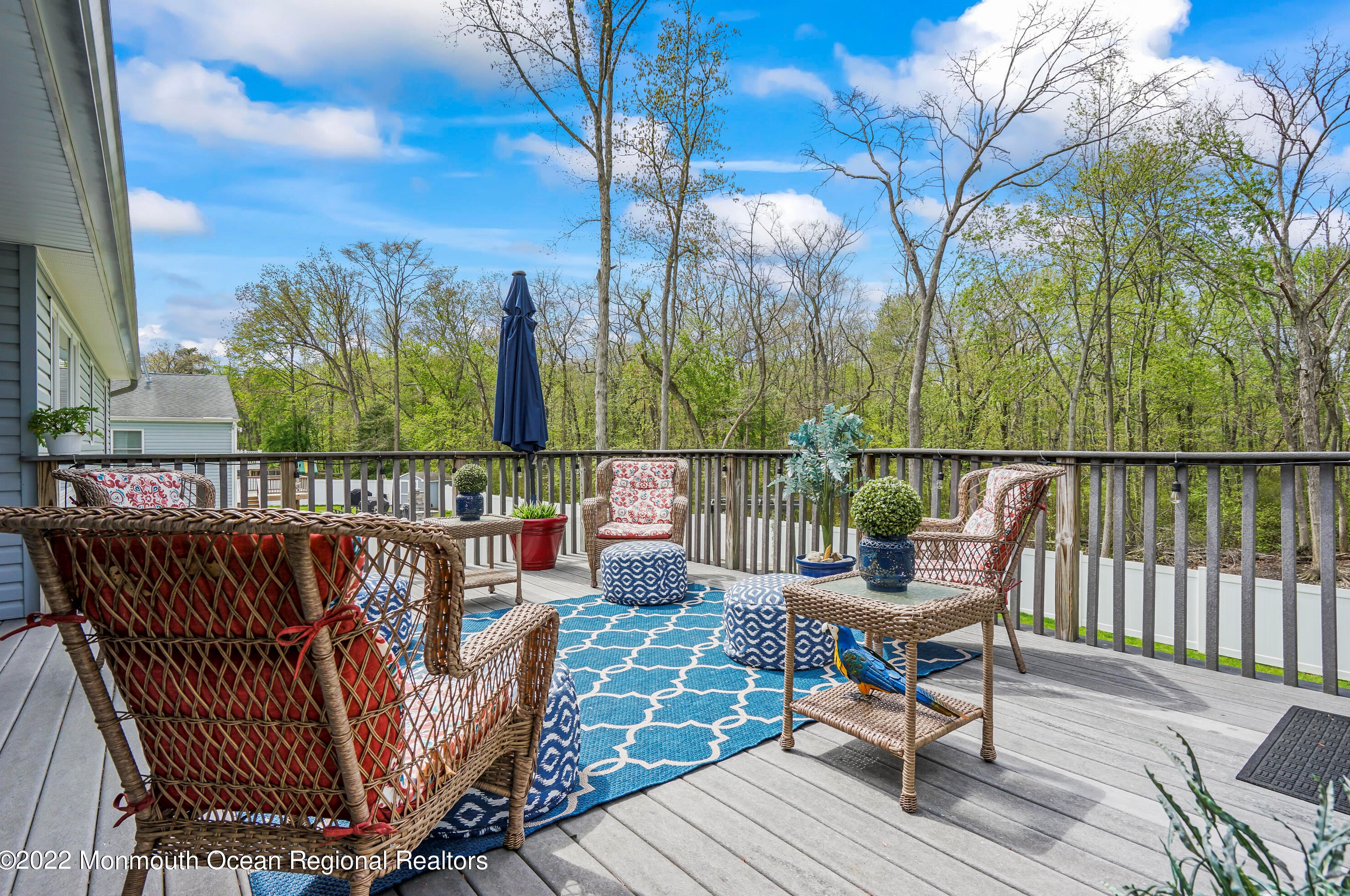 23 Mcfadden Dr, Monroe Twp NJ 08831-2416 exterior