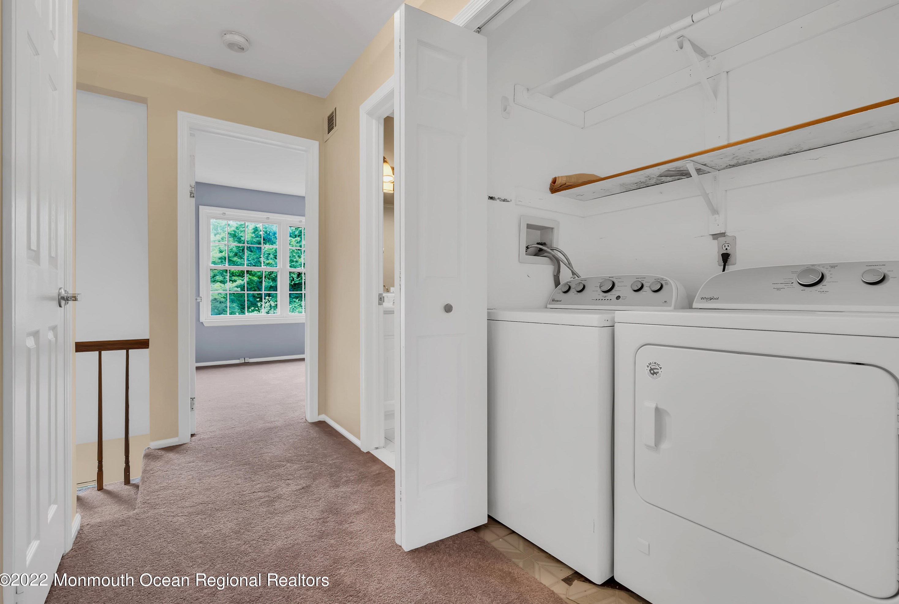 204 Bent Trl, Toms River NJ 08753-8339 exterior