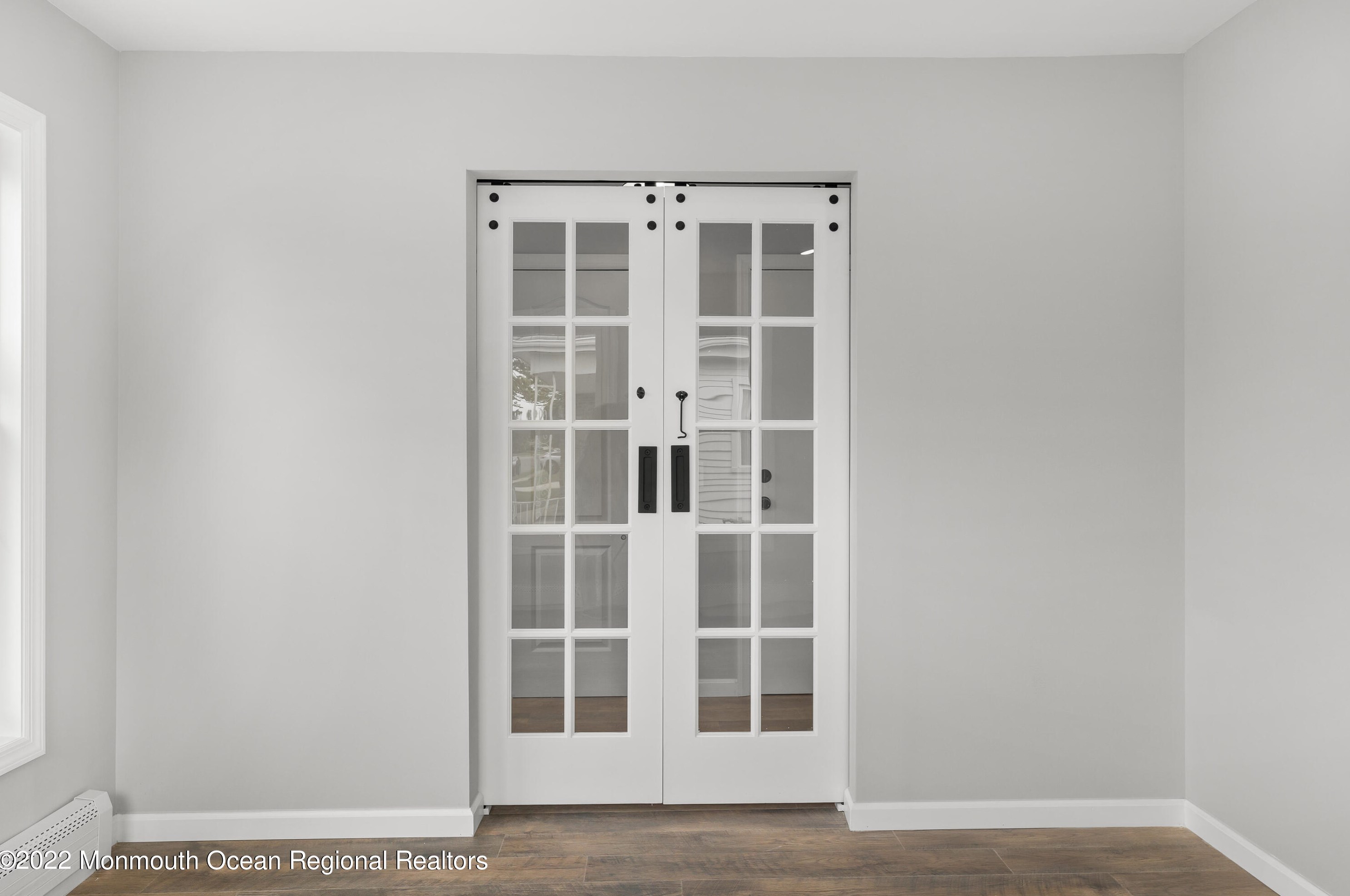 71 Hyannis St, Toms River NJ  08757-3843 exterior