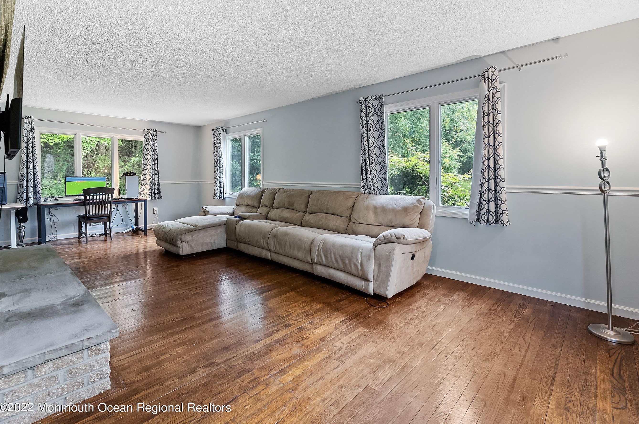 722 Mccormick Dr, Toms River NJ  08753-4338 exterior