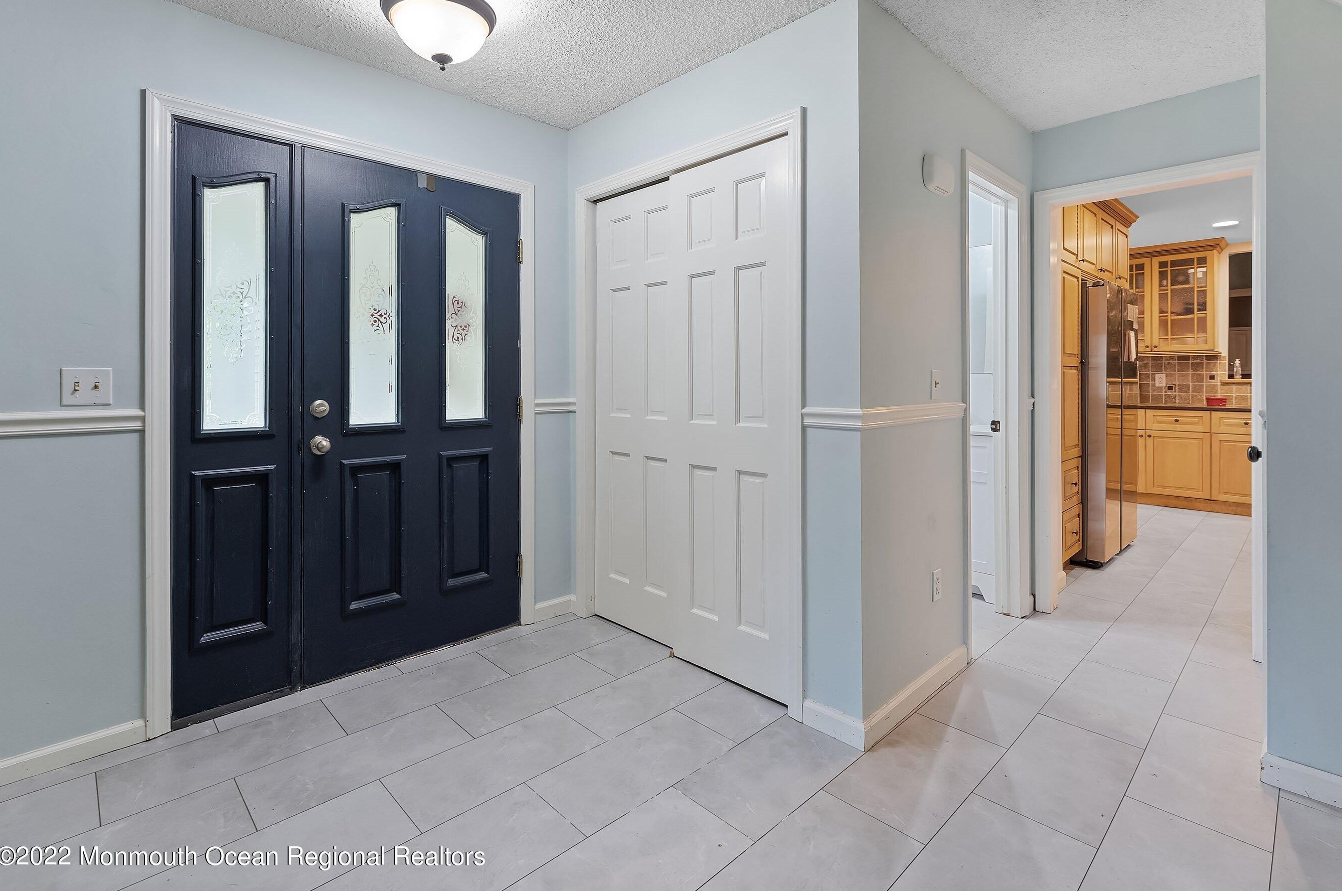 722 Mccormick Dr, Toms River NJ  08753-4338 exterior