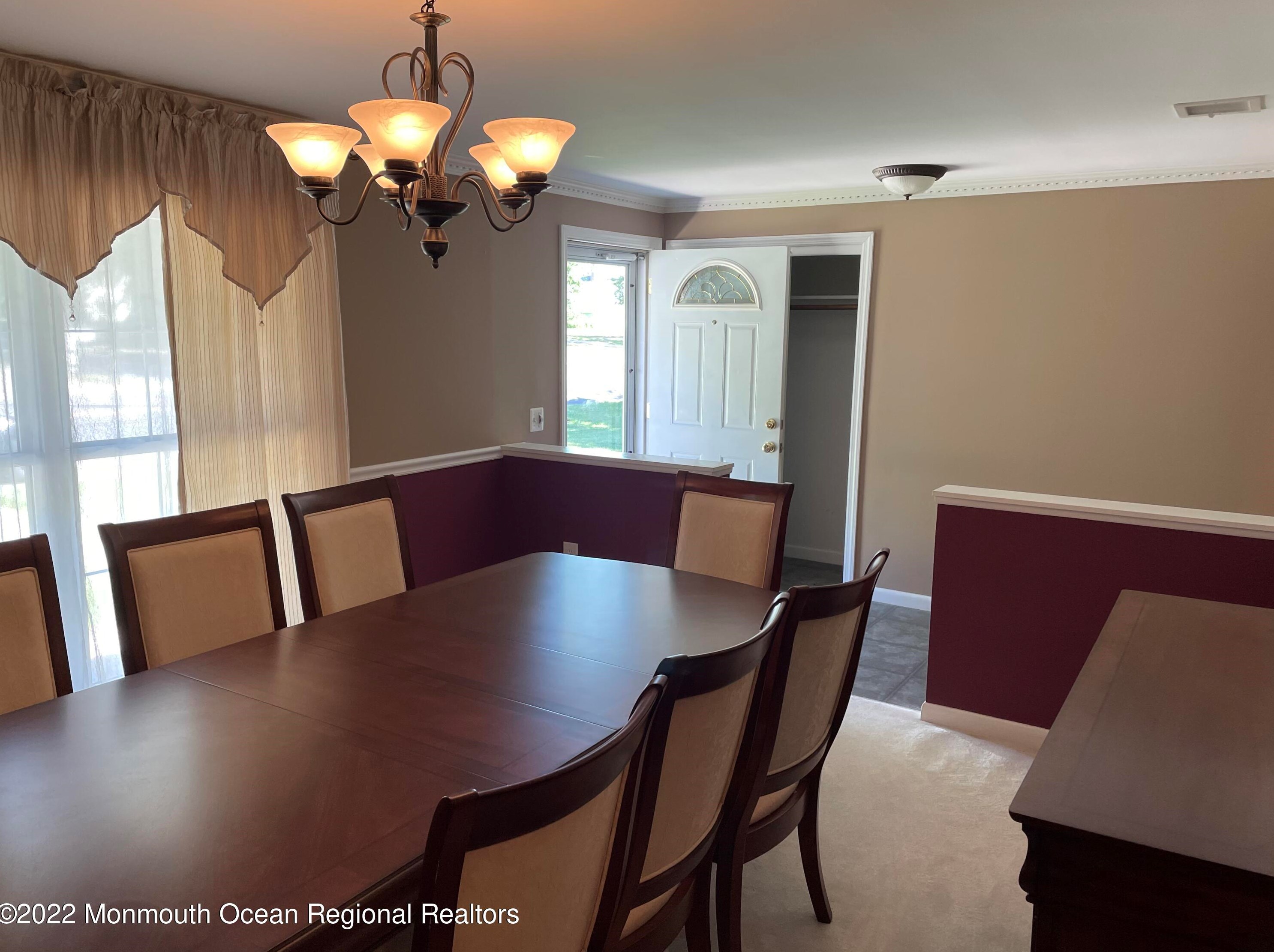 430 Lincoln Ave, Oakhurst NJ  07755-1436 exterior