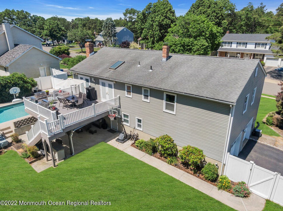 3 London Ct, Toms River NJ 08753-2215 exterior