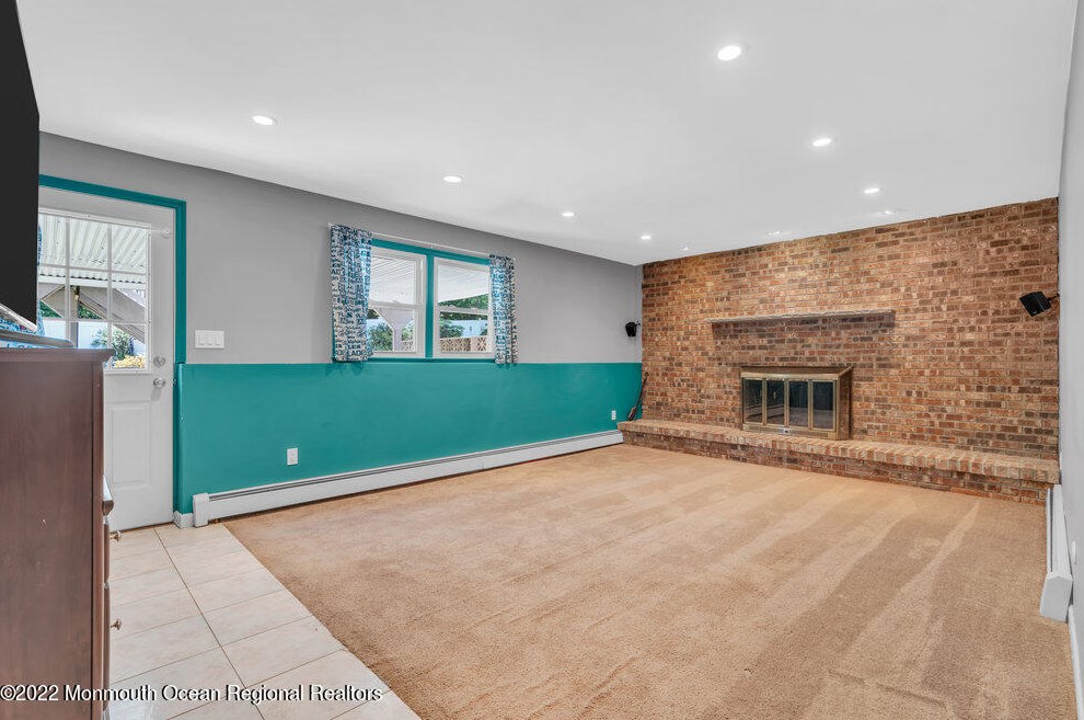 3 London Ct, Toms River NJ 08753-2215 exterior