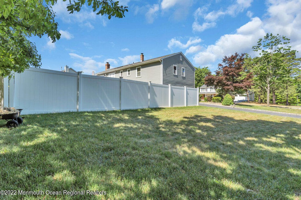 3 London Ct, Toms River NJ 08753-2215 exterior