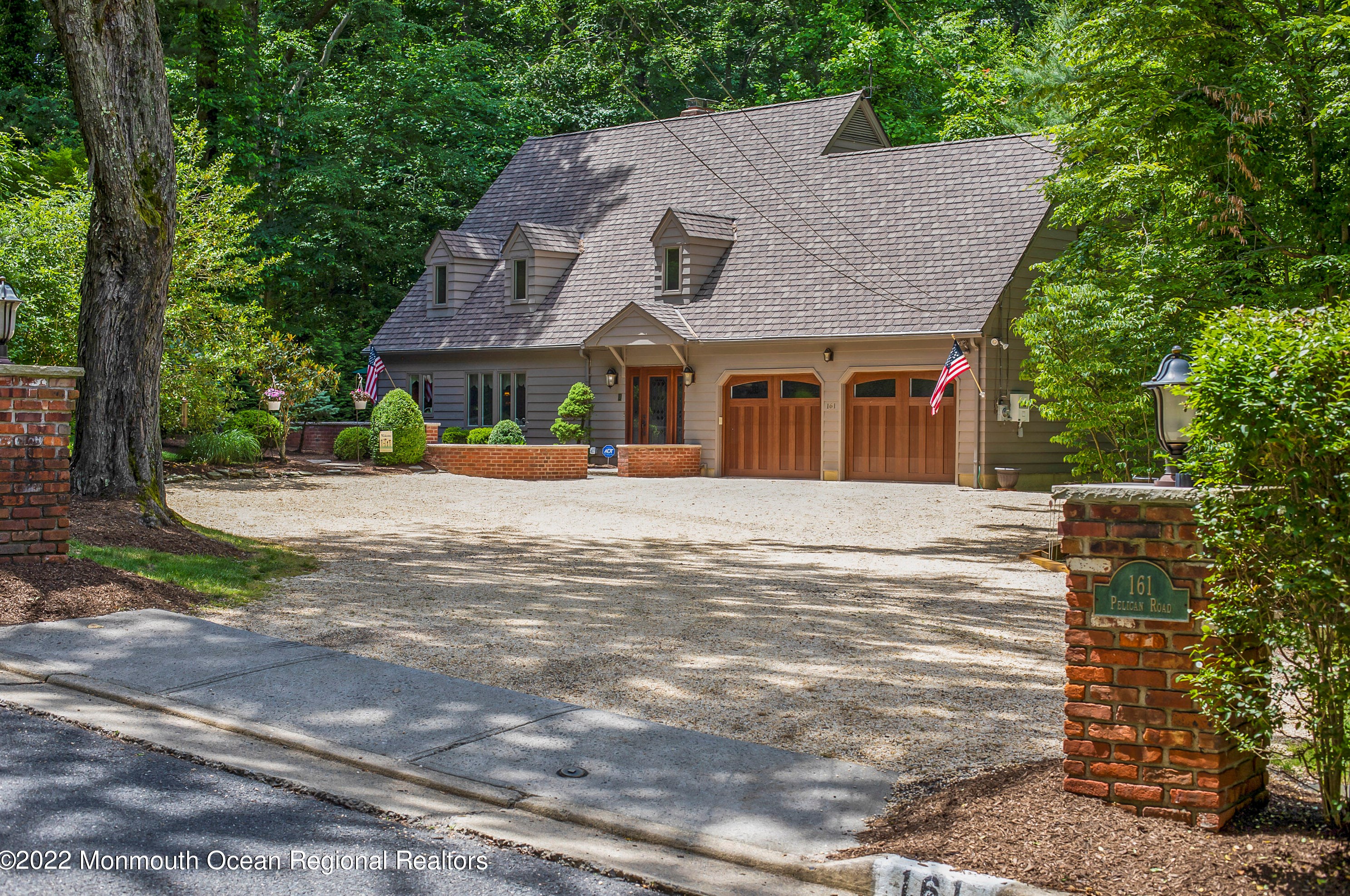 161 Pelican Rd, Middletown, NJ 07748