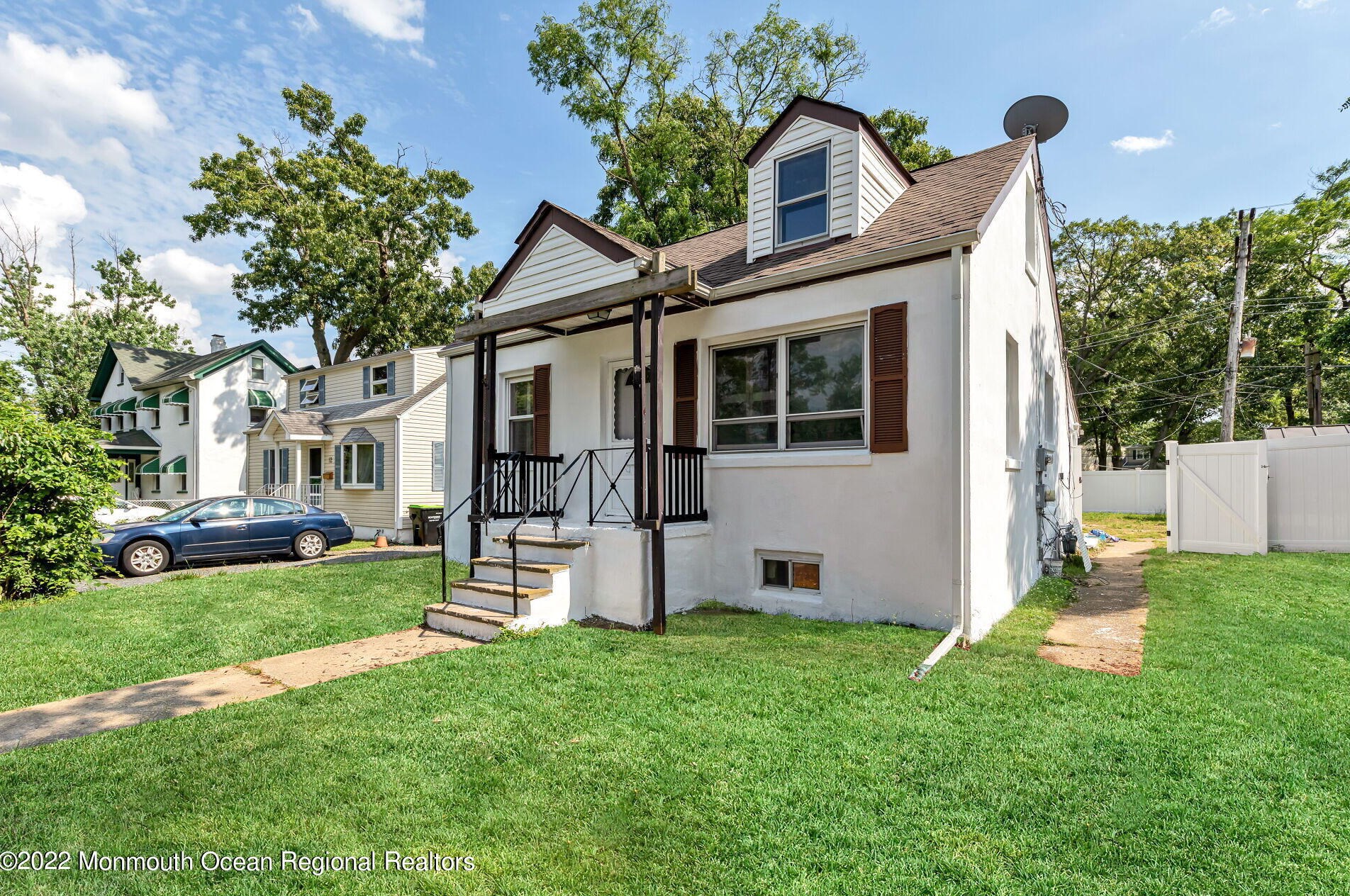 16 Newman St, Ideal Beach NJ  07734-3043 exterior